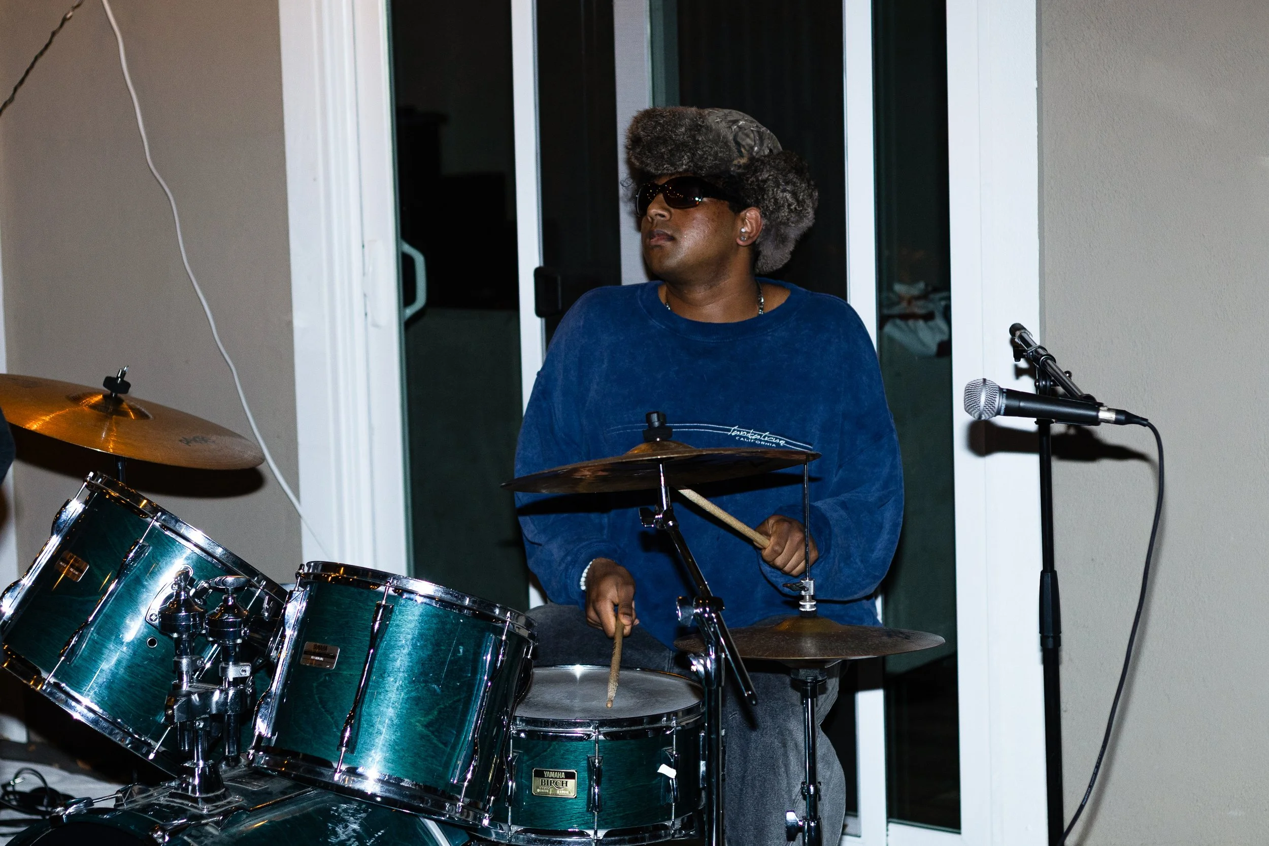 SOUNDCHECK: Solace, Dental Insurance, Astrakinetic and Hammered @ Bandcamp