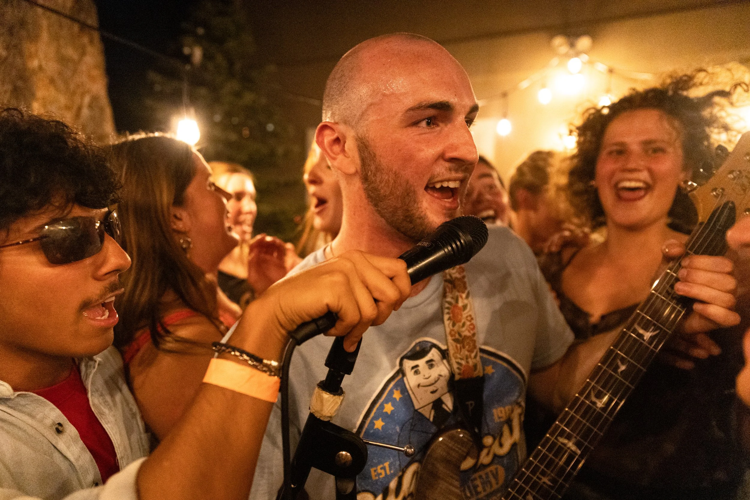 SOUNDCHECK: Eve, a Tree, a Shark, and a Dunk