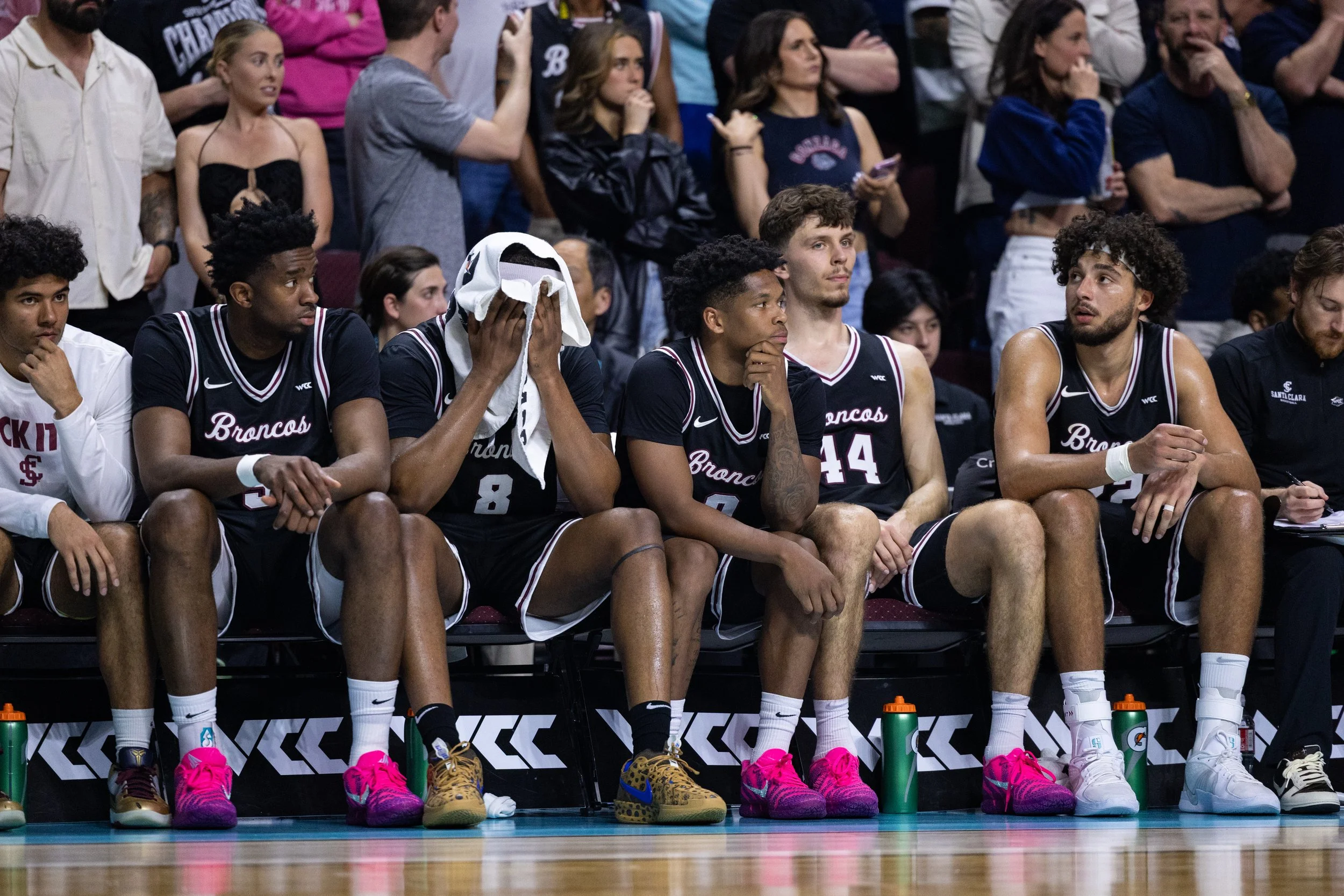 Santa Clara Men’s Basketball Battles, Loses WCC Championship Game