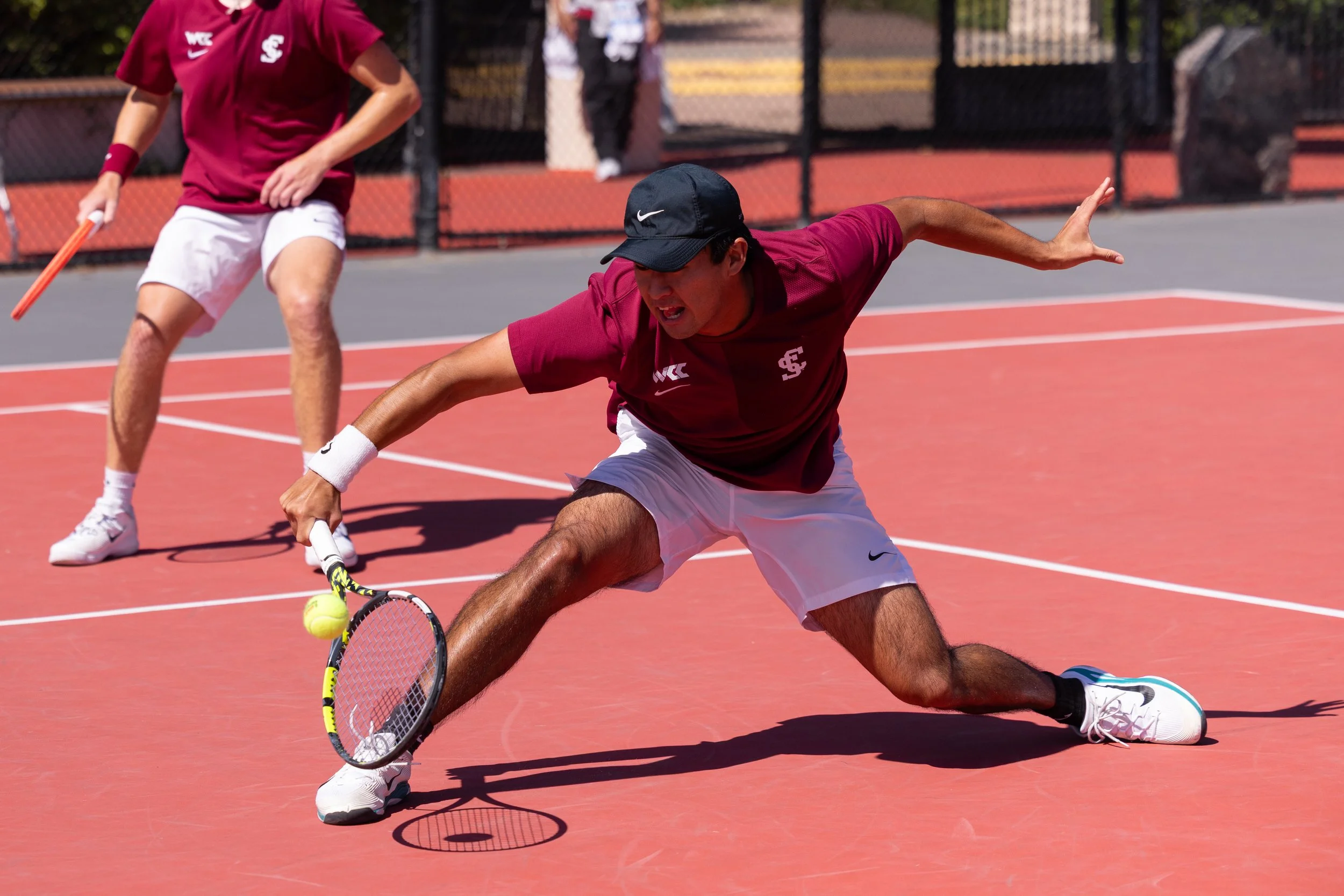 Men’s Tennis Stays Hot: Broncos Roll to 13th Straight Win