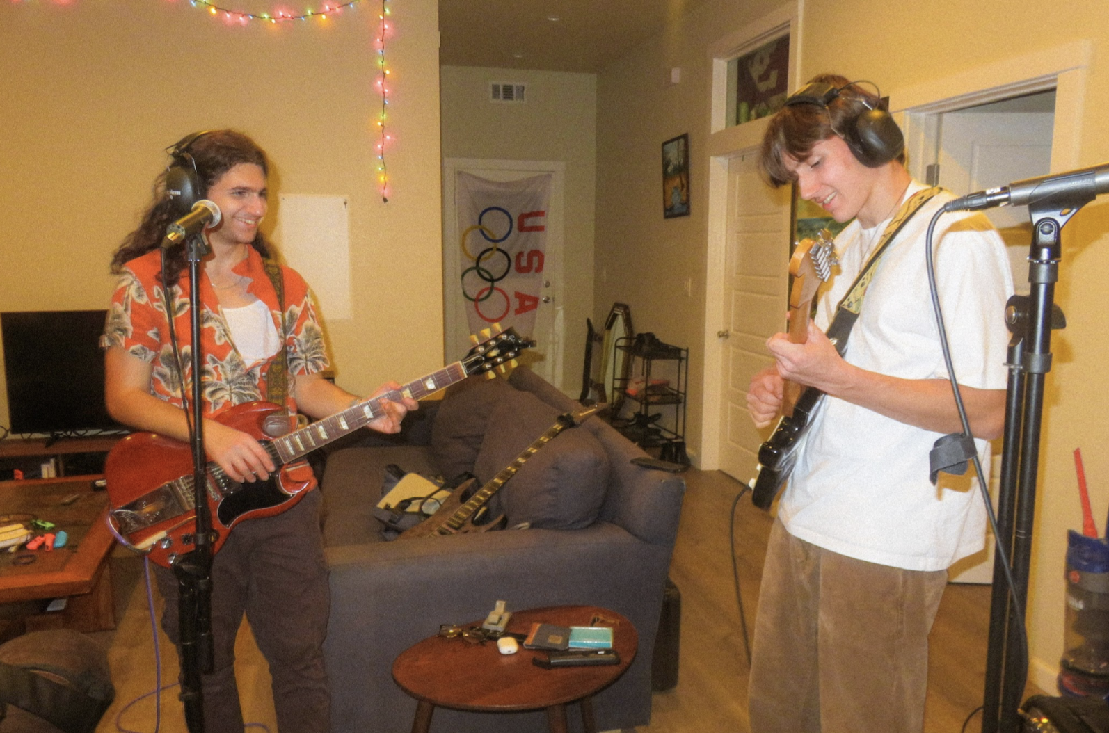 SOUNDCHECK: Blue Jean Baby Makes the Bay Go Country