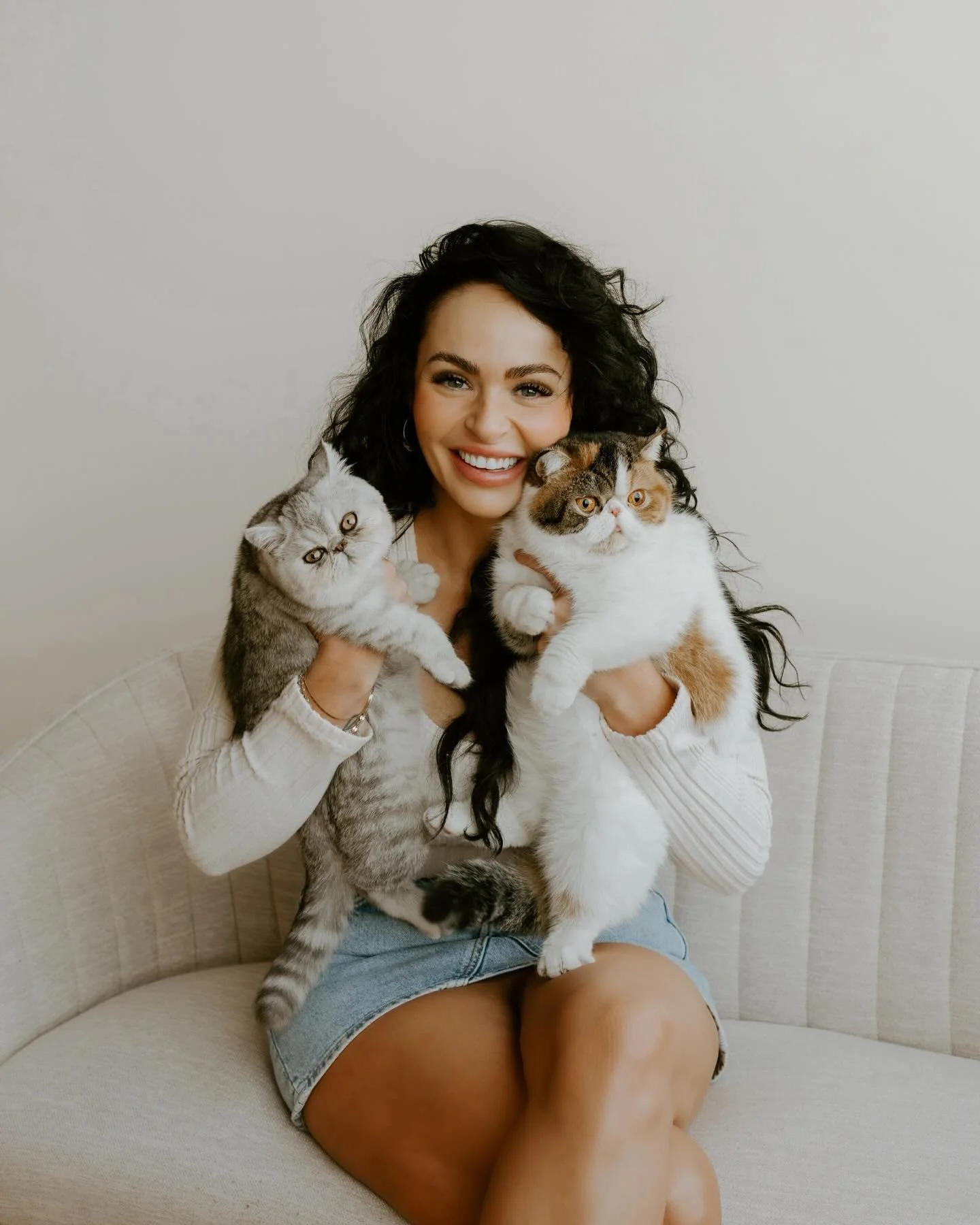 🐾 NATIONAL PET DAY MINI SESSIONS 🐾

We&rsquo;re so excited to announce that we&rsquo;re hosting a National Pet Day Drive at our studio, Cedar &amp; Fawn Collective! Join Taylor and I on April 11th (National Pet Day) for a day dedicated to celebrati