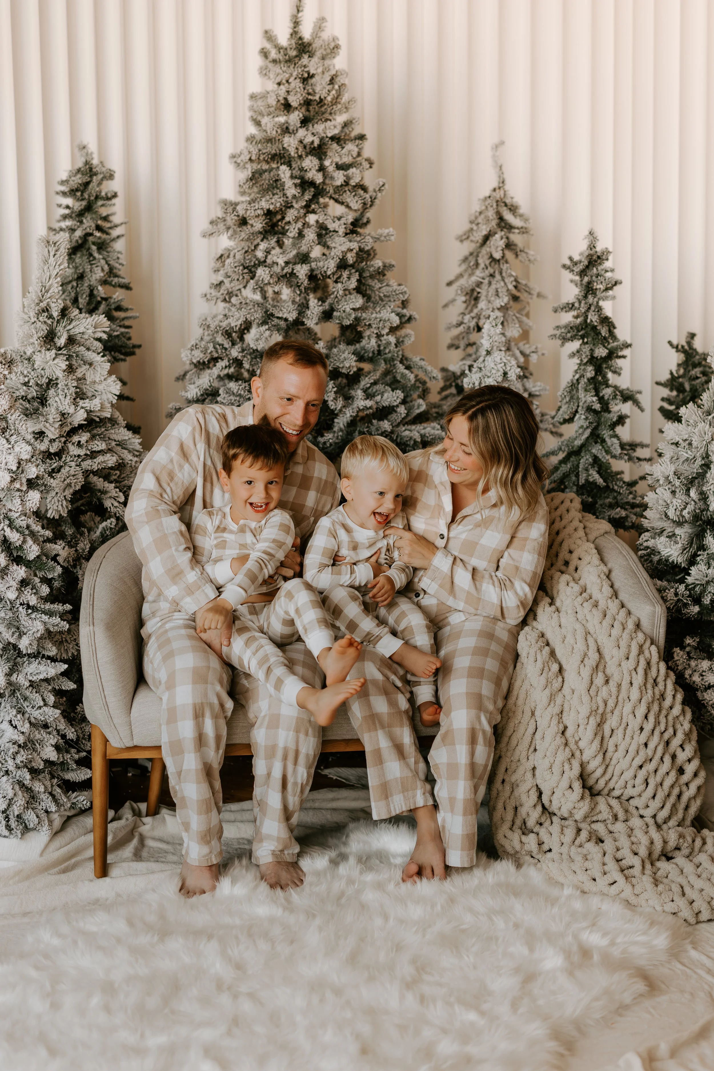 2501 Holiday Minis-1-286.JPG