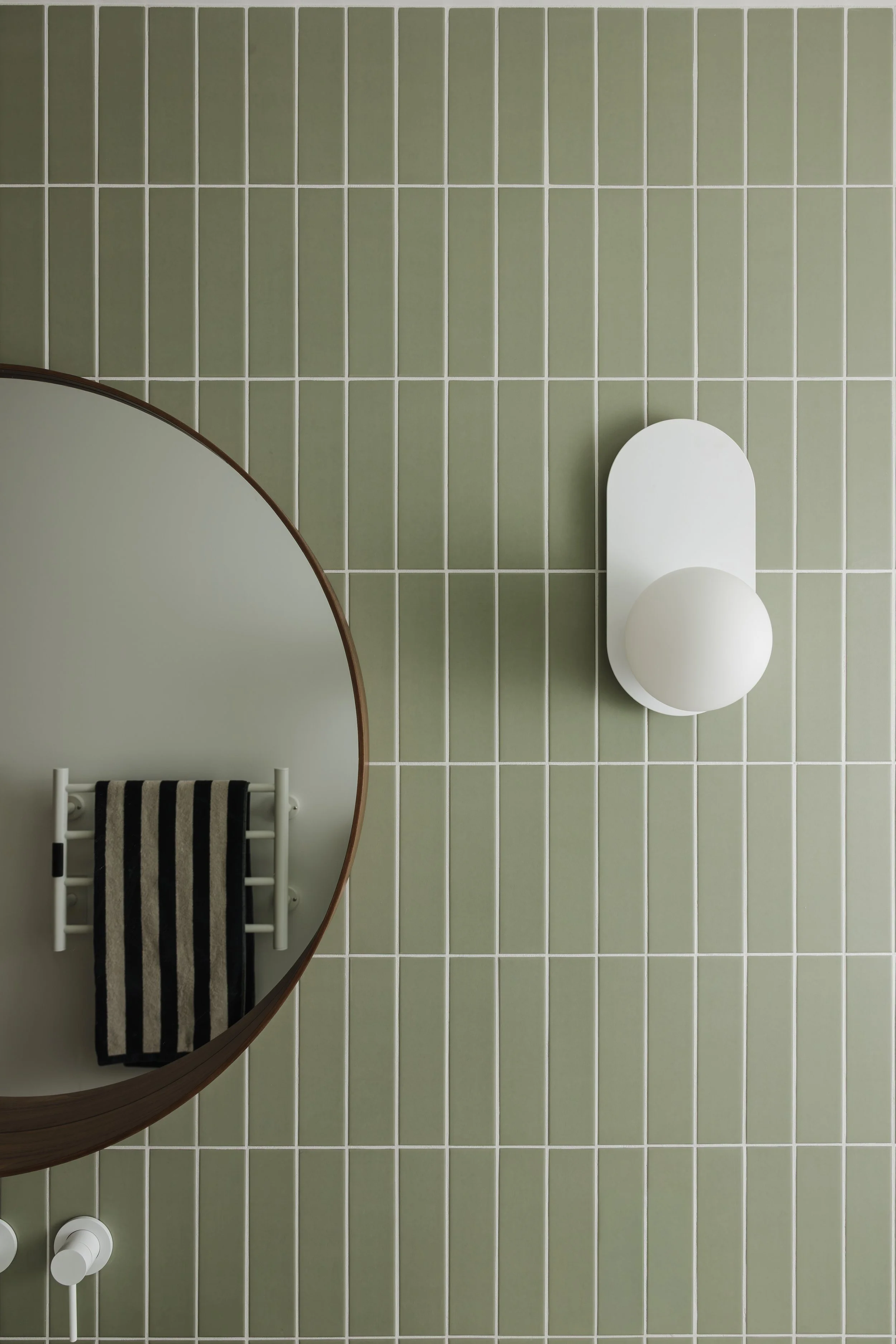 VI Design - Crestview Project - Bathroom - Sonia V Photo-21.jpg