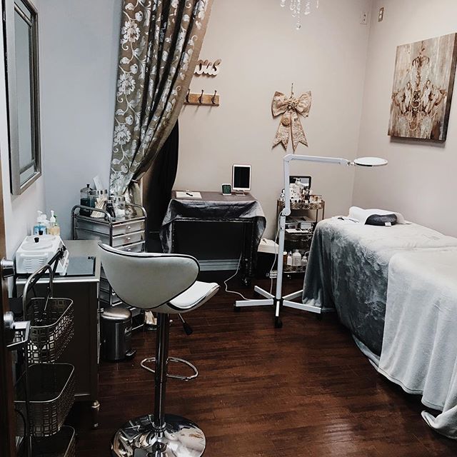 The businesses and professionals inside Monogram Salon Suites offer various types of services