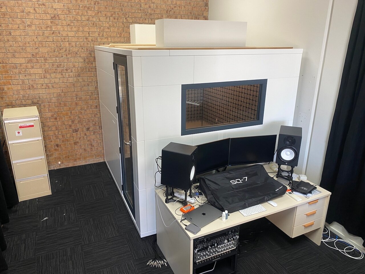 Site Shot - Custom Studiobricks for a QLD College⁠
⁠
The client brief was to create a recording booth with a window above the external mixing desk so the students &amp; teachers can see each other, providing a professional studio set-up.⁠
Studiobrick