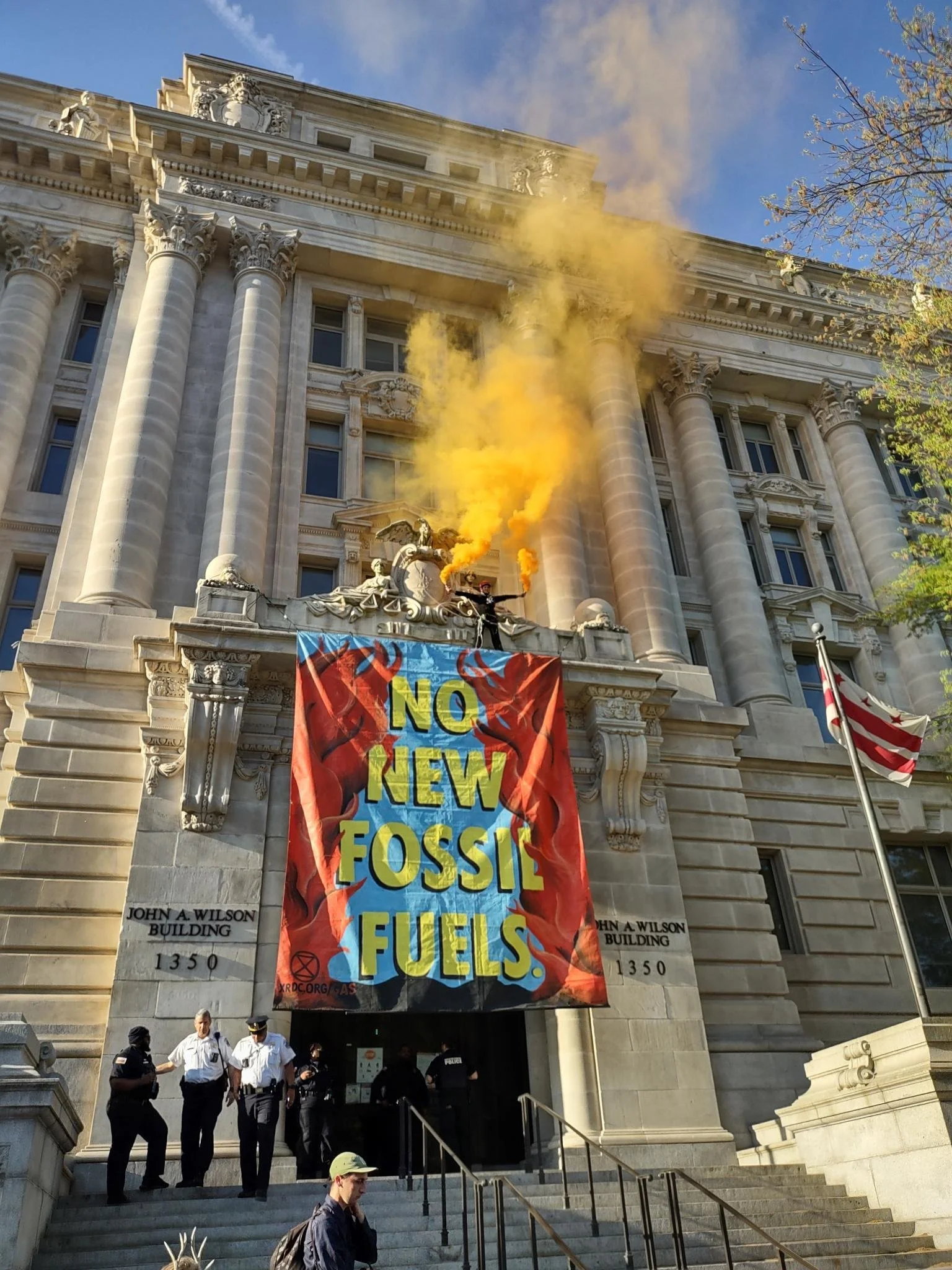 Earth Day kicks off D.C. campaign to end new fossil fuel infrastructure