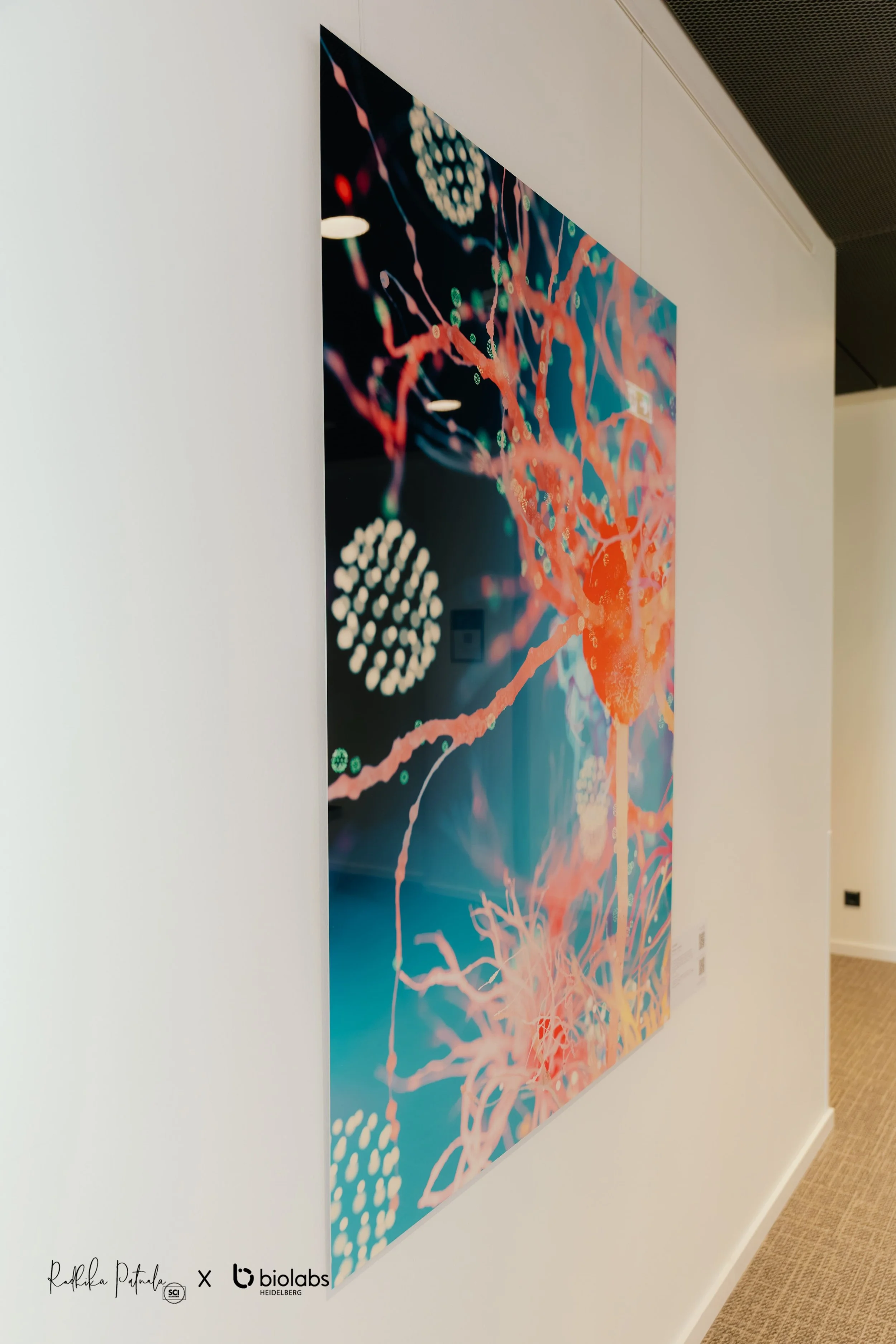 Dreaming Cells_Vernissage_Radhika Patnala_Biolabs-3-2.jpg