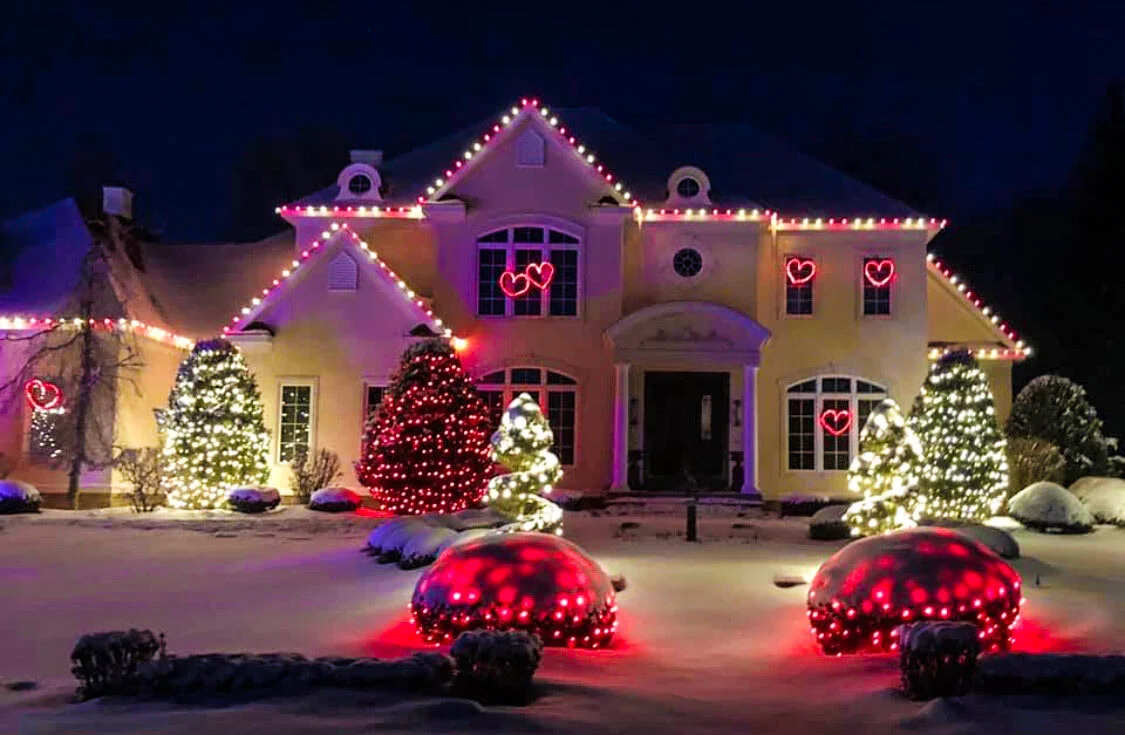 Find the perfect christmas decoration near me For a hasslefree holiday
