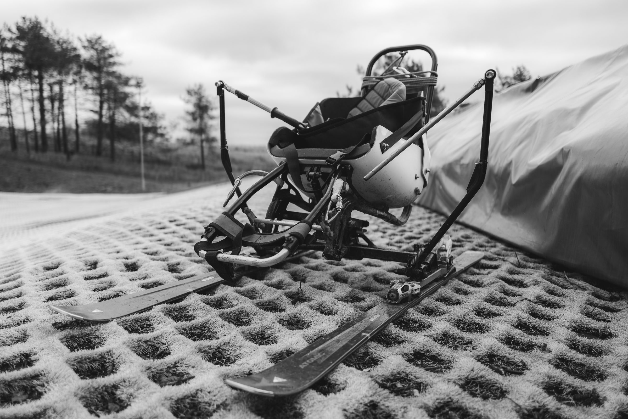 accessible-skiing-07.jpg