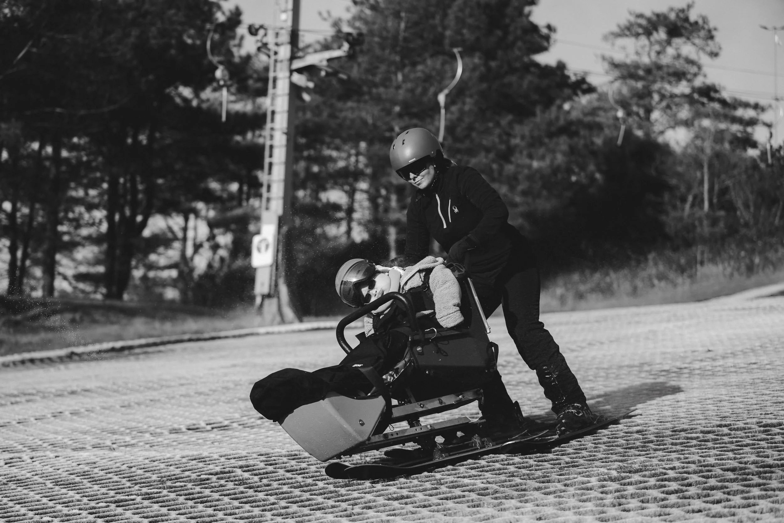 accessible-skiing-23.jpg