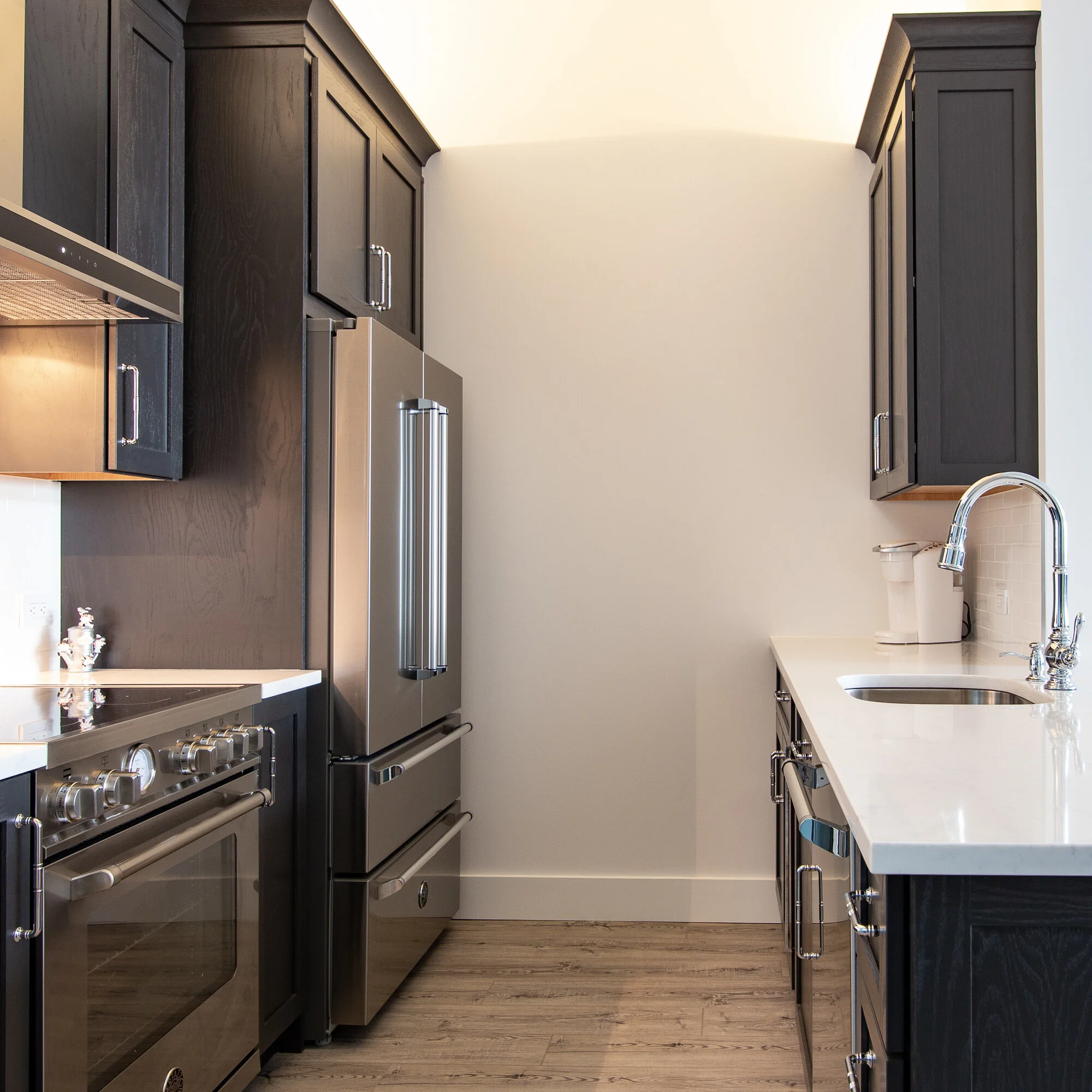 Insta_high_contrast_kitchen_-0874.jpg
