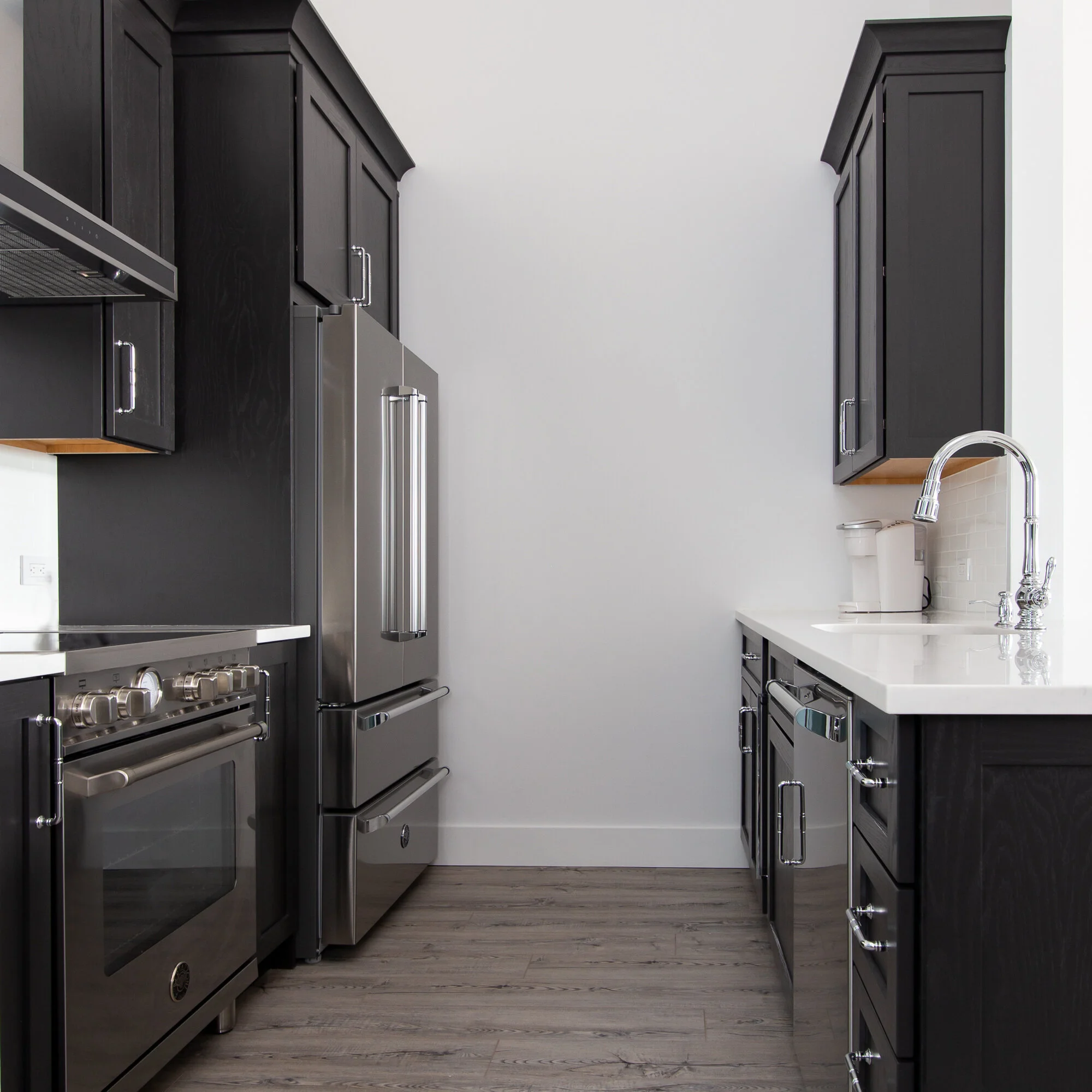 Insta_Kitchen_black_hc_-.jpg