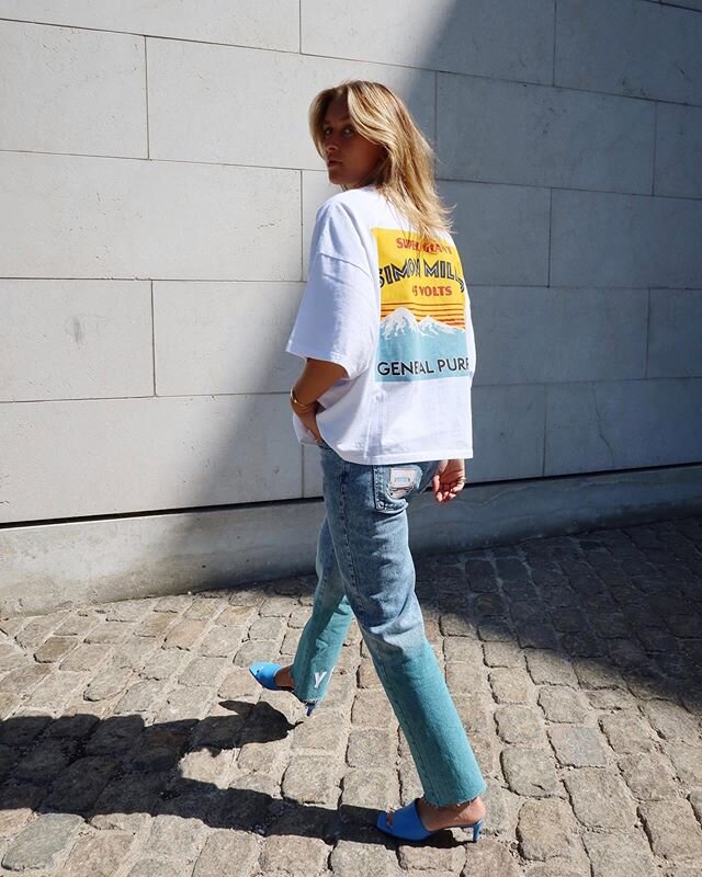 Annonce | I samarbejde med @farfetch har jeg sat fokus på, hvorledes man kan g&oslash;re sine denim styles mere b&aelig;redygtige. På min blog kan I se, hvorledes jeg step for step har redesignet disse jeans fra stella McCartney og I kan ligeledes 