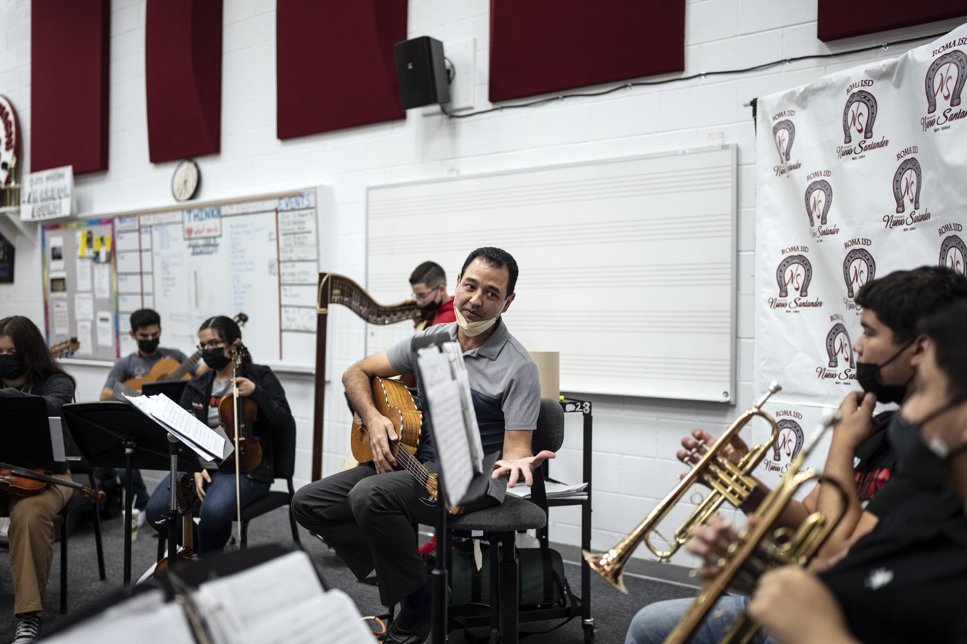 20211027_NYTmag_HSMariachi_0070.JPG