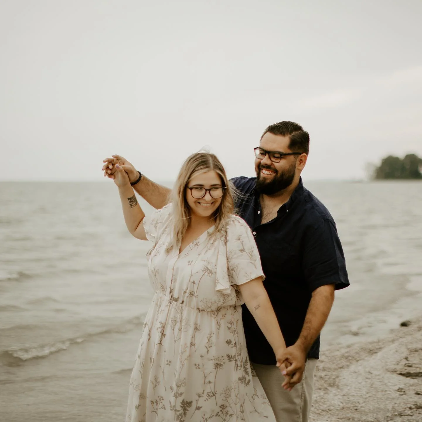 Anyone else have the urge that when September rolls around, it&rsquo;s time to bust out all things fall?
.
.
.
This summer has been INCREDIBLE! I&rsquo;m so grateful to have spent it with my amazing clients and looking forward to what the fall season