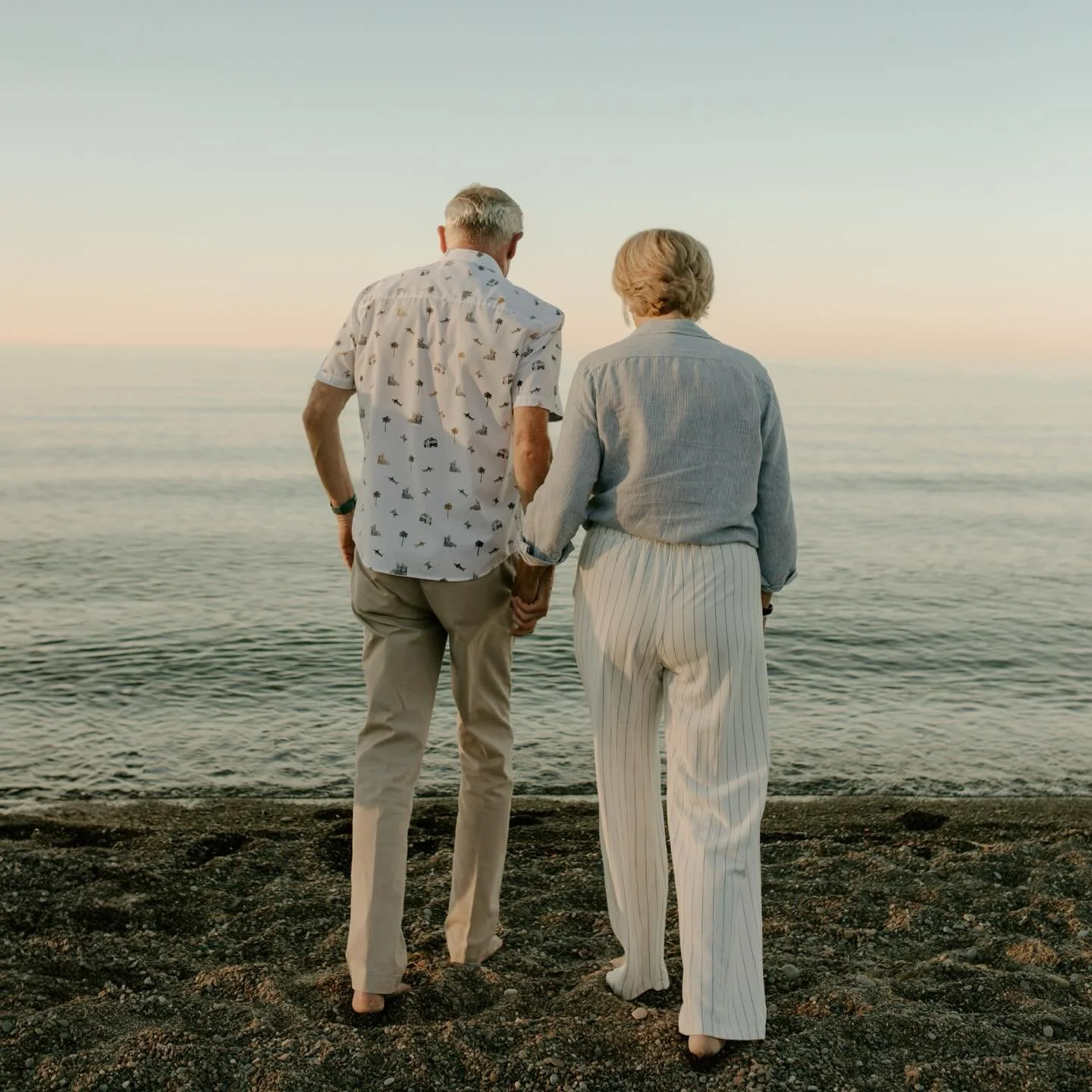 If you&rsquo;re thinking about booking that full family session&hellip; do it and make it at blue hour.