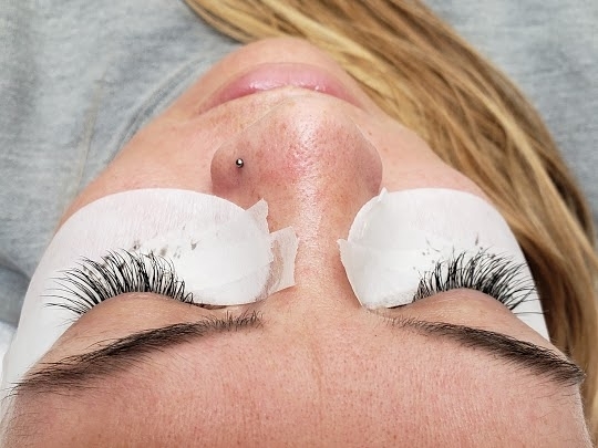 Eyelash Extensions make your life easier! 🎁 BLACK FRIDAY DEAL ALERT 🎁
👉 Buy 3 Get 1 FREE Facials 🎁

For More Update on Skincare 👇 .
.
.
.
📢 Follow @sd_skincareco 🔔
📢 Follow @sd_skincareco 🔔
📢 Follow @sd_skincareco 🔔 
#eyelashextension
#eye