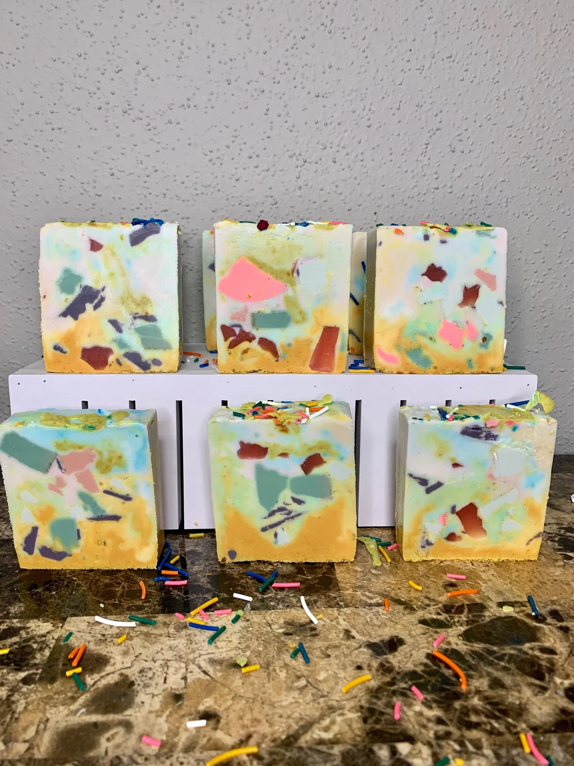 2C4F3BD9-43E4-4E20-9379-9A5A997CE6AE