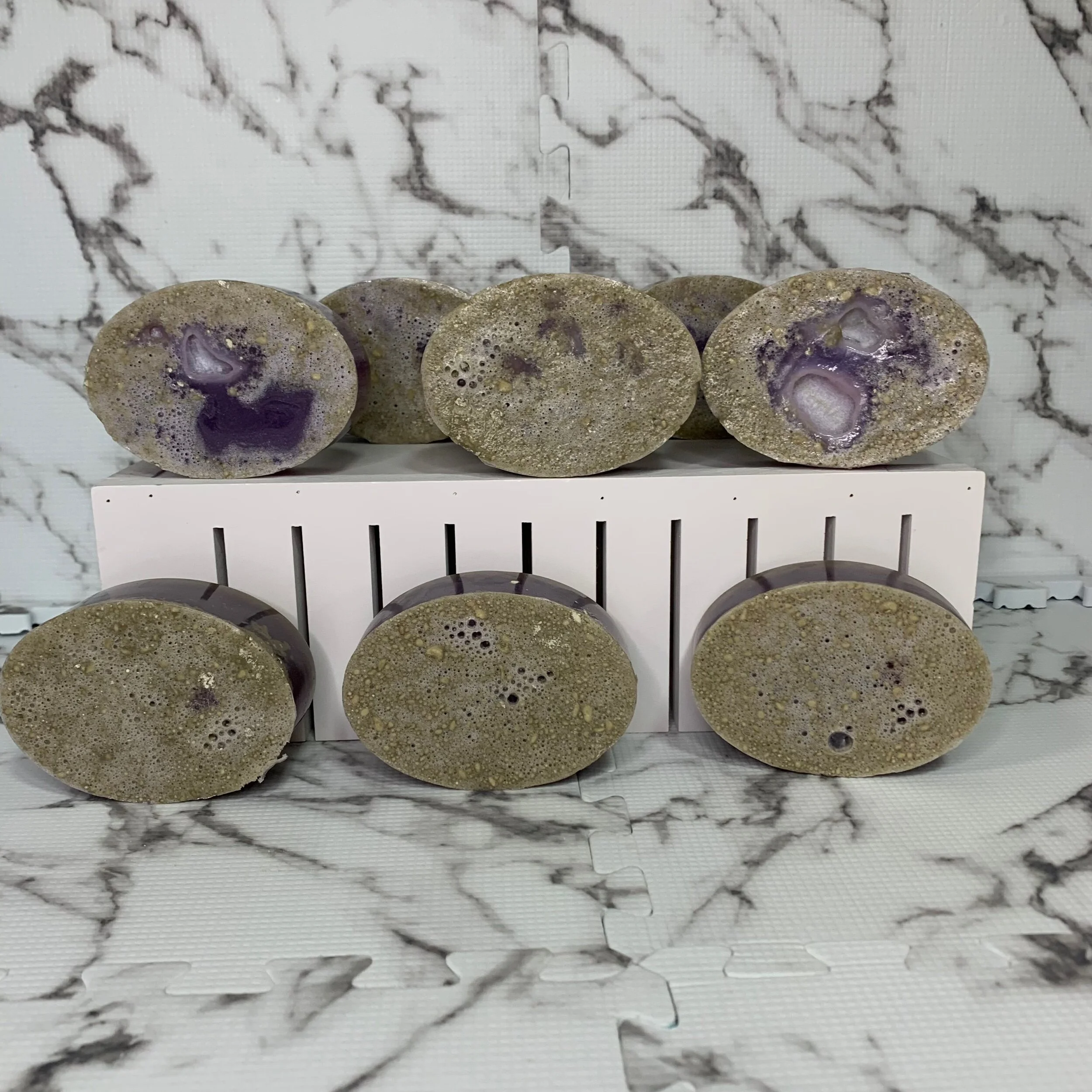 8FC80312-3548-412F-A99D-27391BE0272C