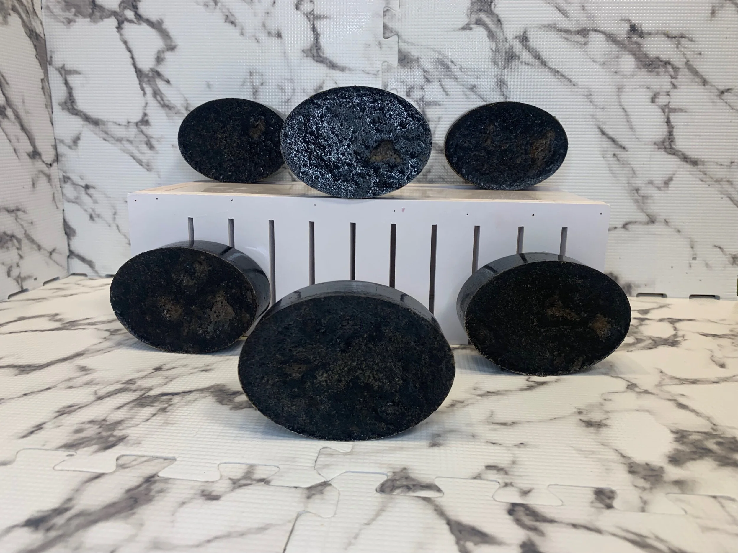 569D9655-588F-4D5A-B983-70060F45AB46