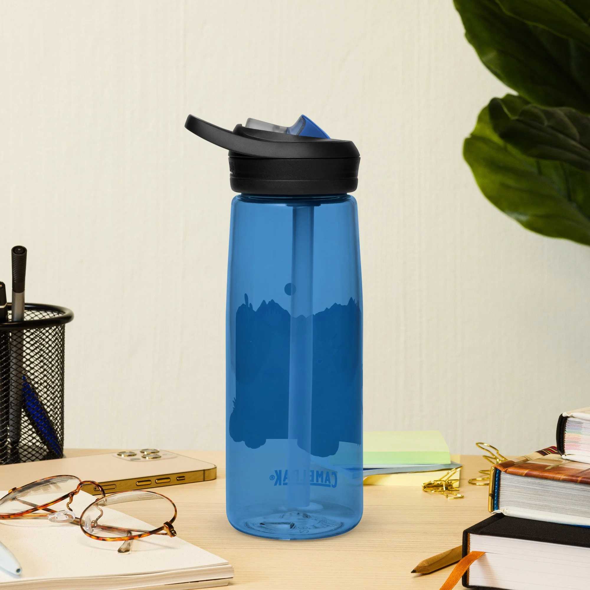 sports-water-bottle-oxford-blue-back-65ee6a36677a3.jpg