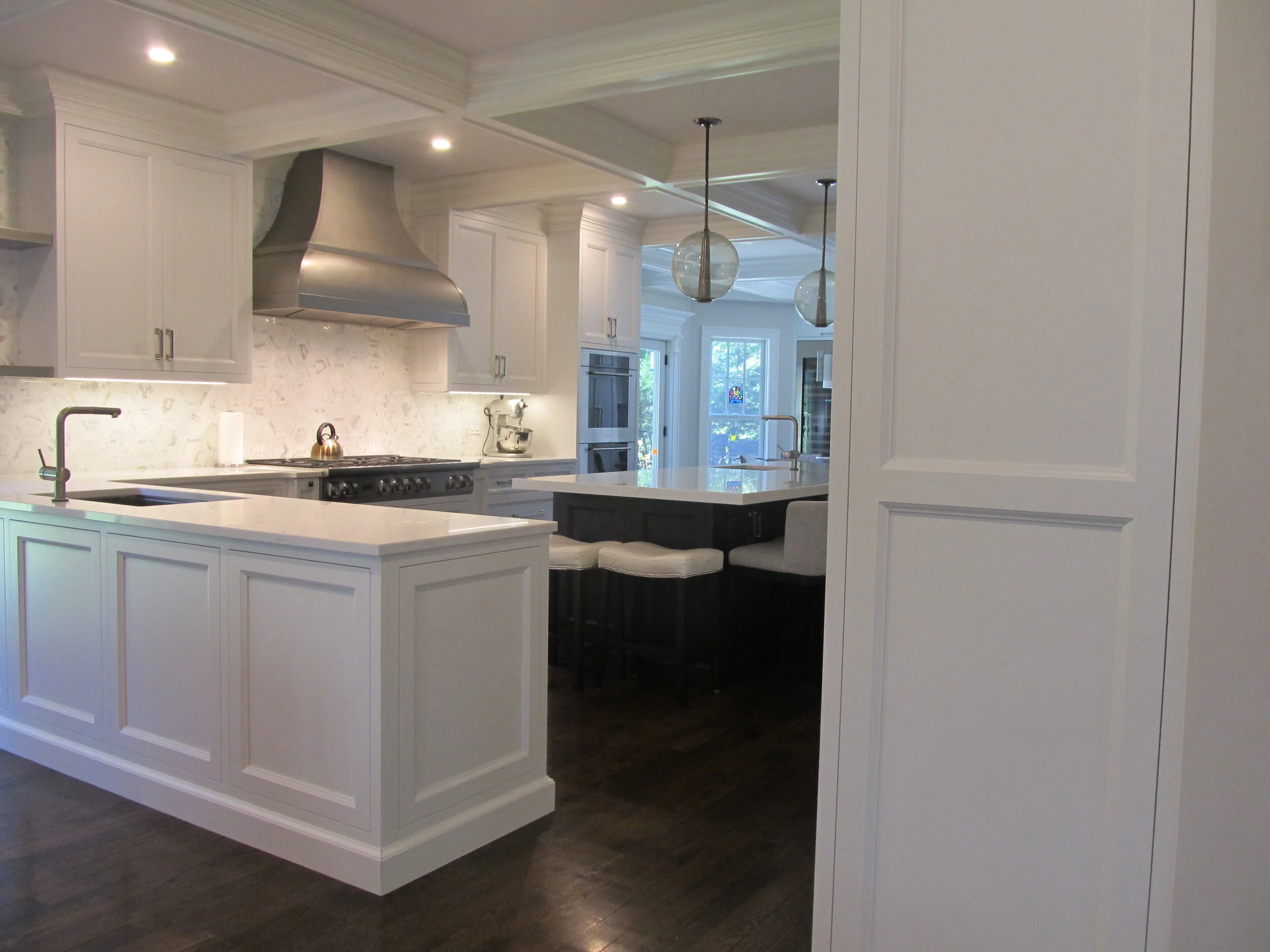 Great Kitchen for Eight