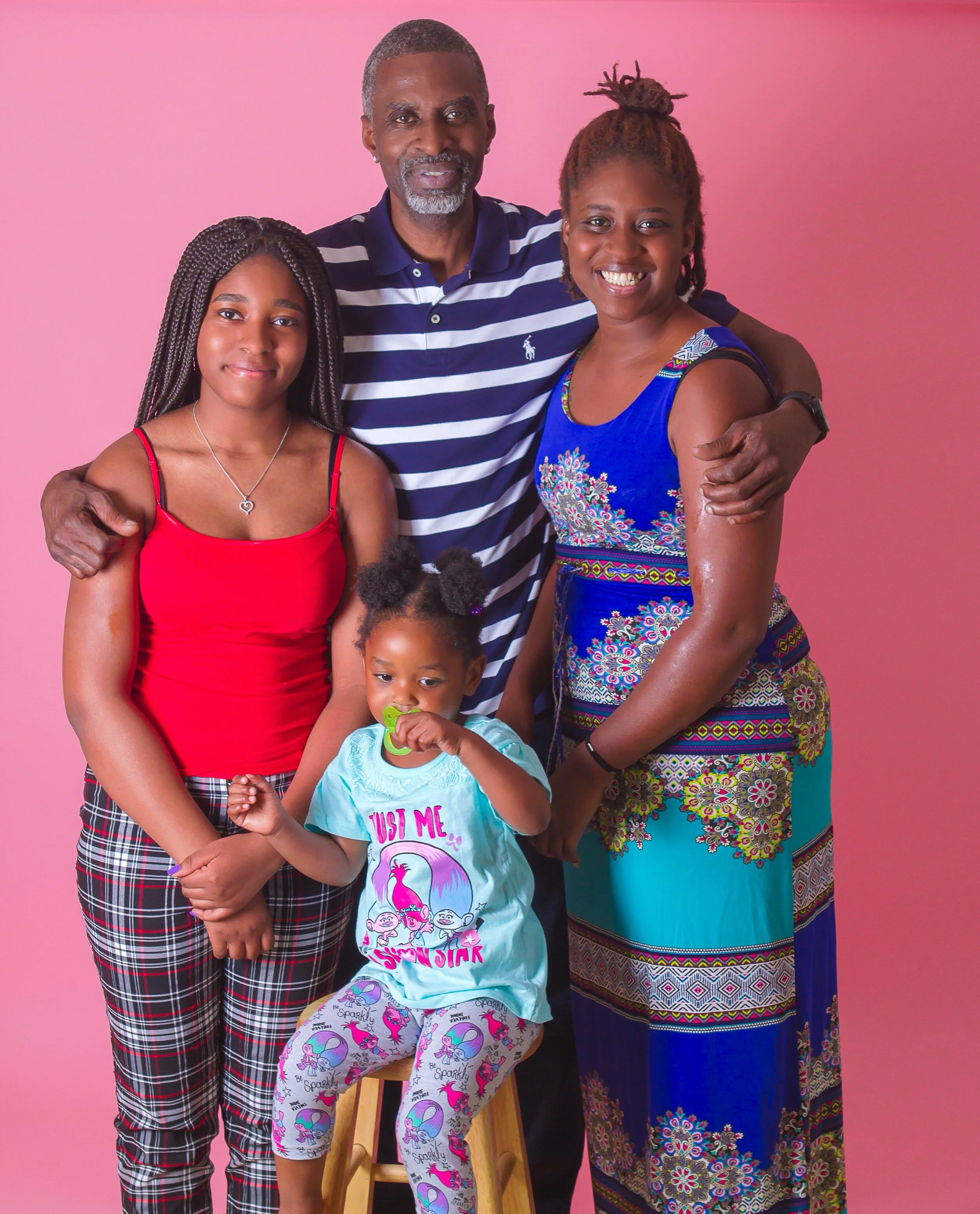 family. — rich got pics