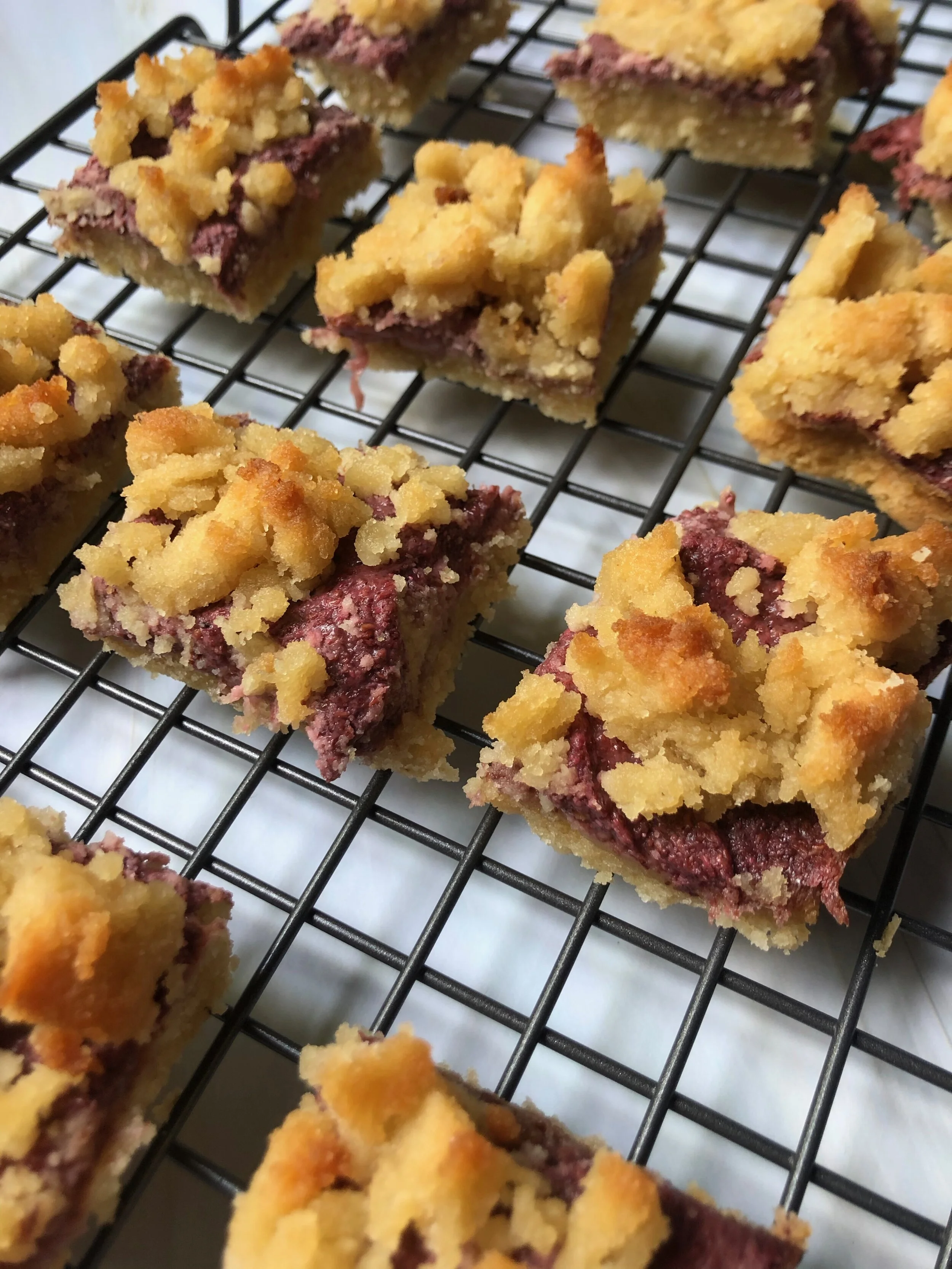 Strawberry Crumble Squares