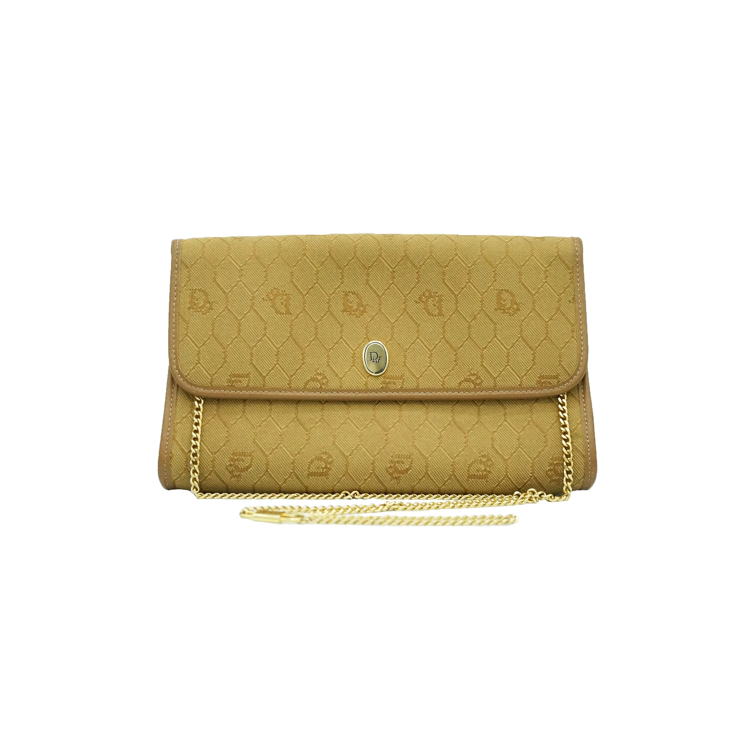 gold dior .jpg