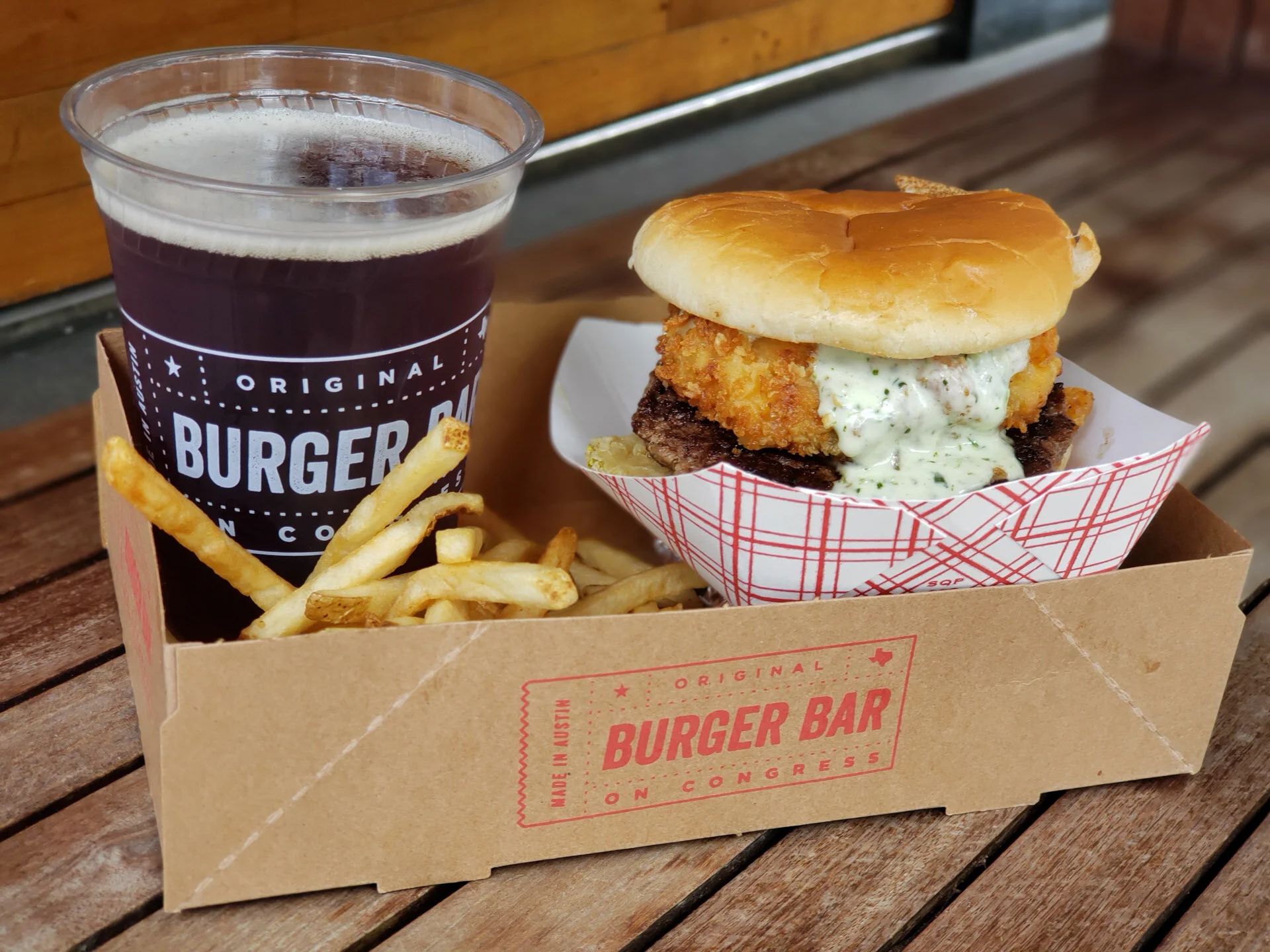 burgerbar-optimized-23.jpg