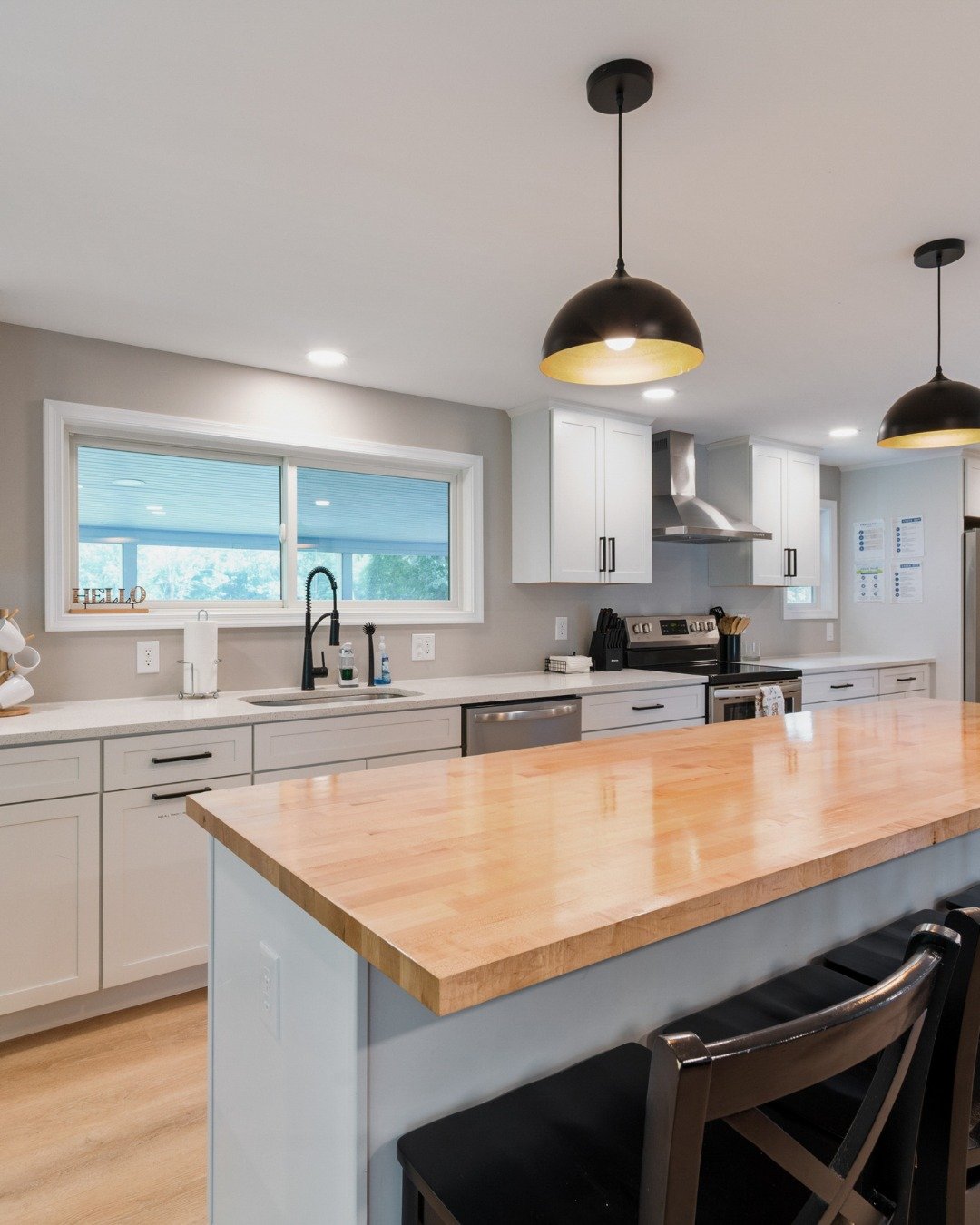 Buying your first home is an incredibly exciting milestone. It's essential to approach it with both enthusiasm and a clear mind. 🧘🏼&zwj;♀️

The journey will be emotional as you search for the perfect place. 🎢 Protect your interests by staying obje