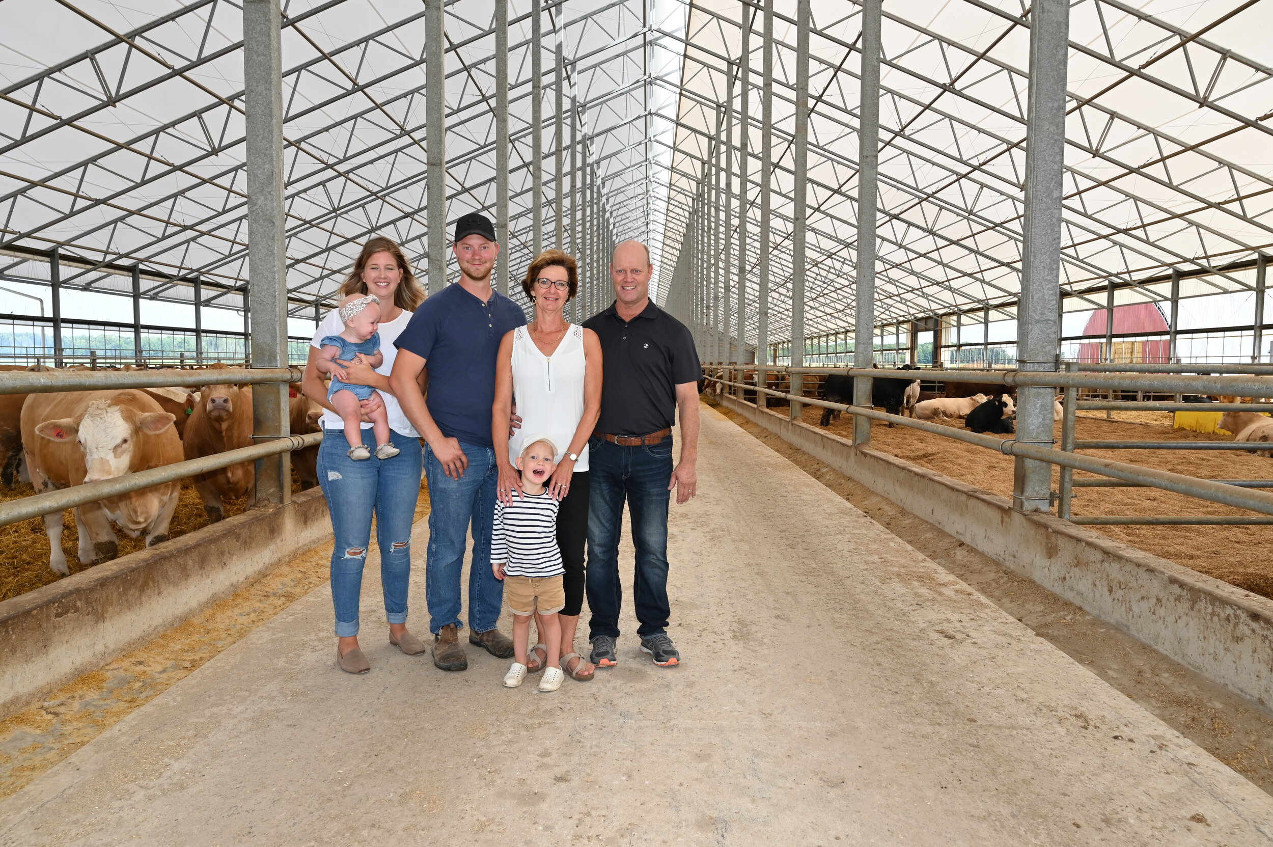  A custom 140’x 610’ fabric roof livestock barn in Wyoming, ON