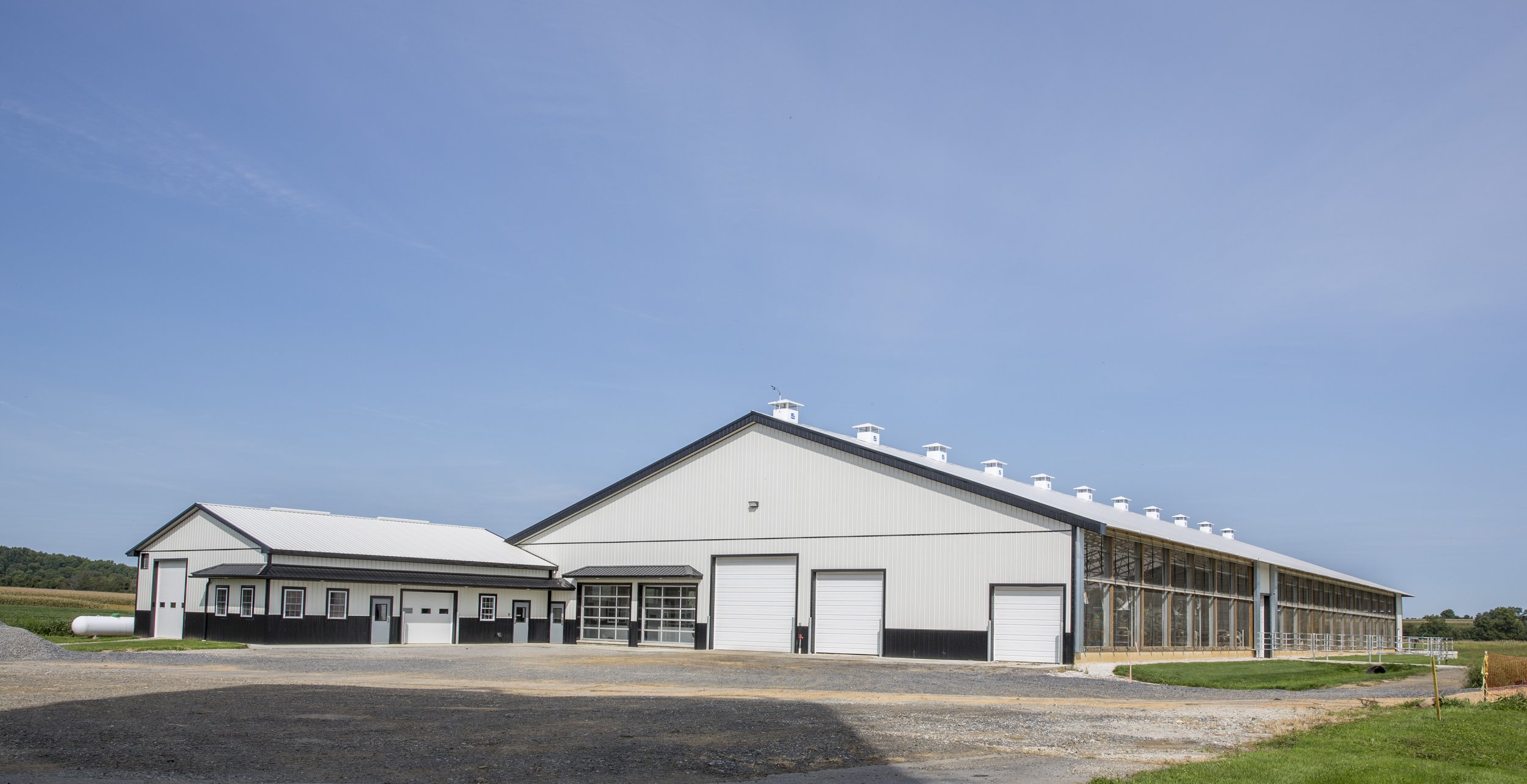 A 102' x 264' freestall fabric roof dairy barn in Elverson, Pennsylvania. 