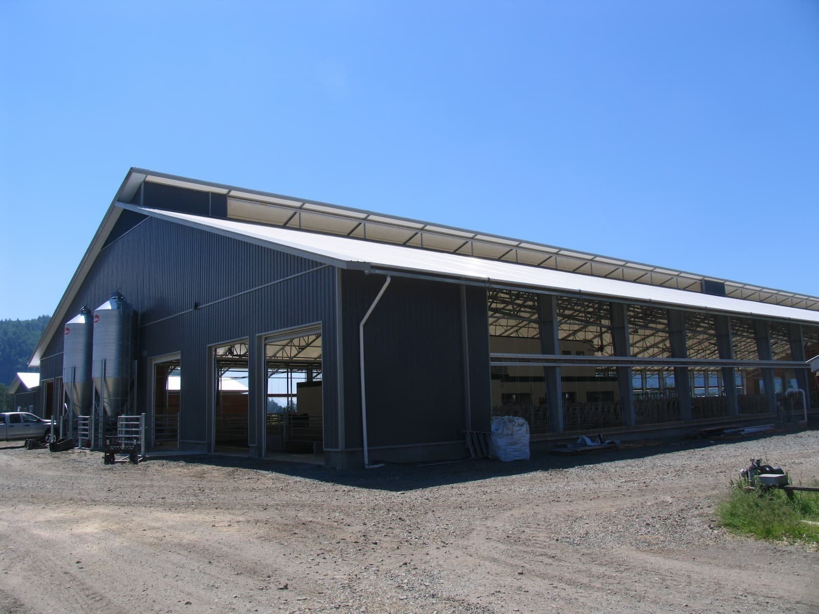  A 140' x 400'  fabric roof dairy barn in Agassiz, British Columbia. 