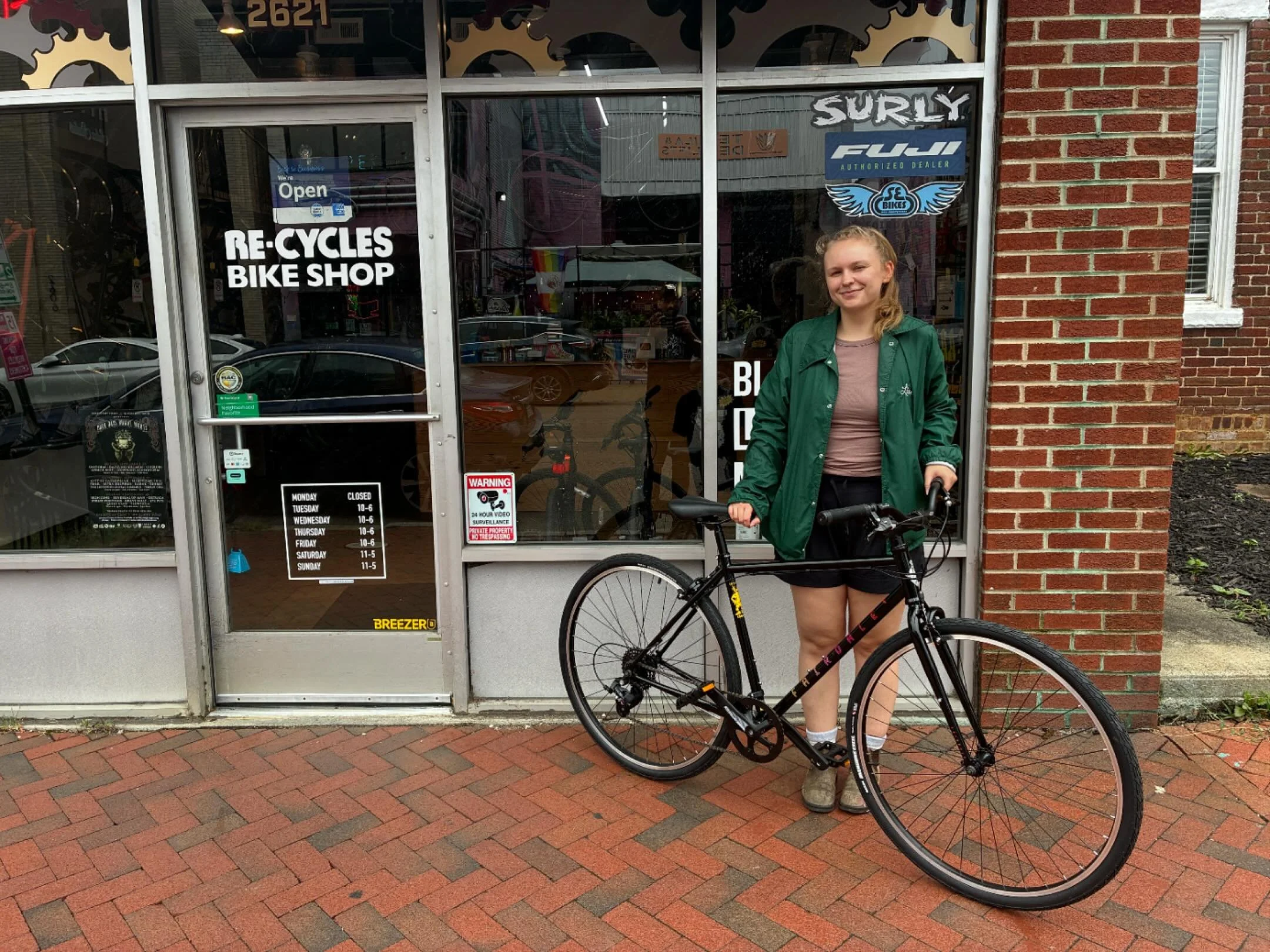 It’s another great day for #newbikeday come on out and test ride one today! We love @fairdalebikes and have a ton available in sizes for everyone and every body #bikeshop #rvabikes #ridebikes