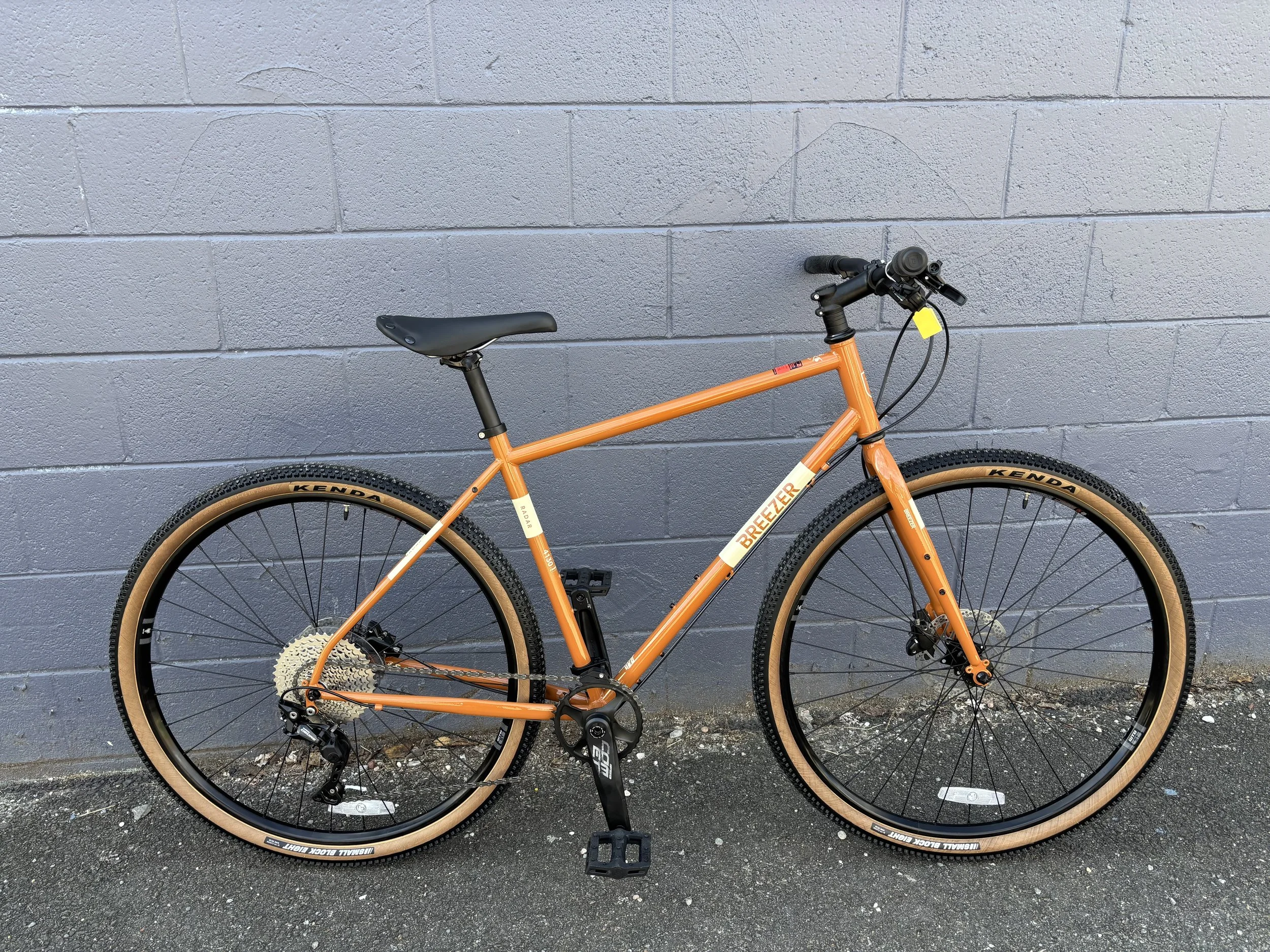 Breezer Radar Cafe (NEW)