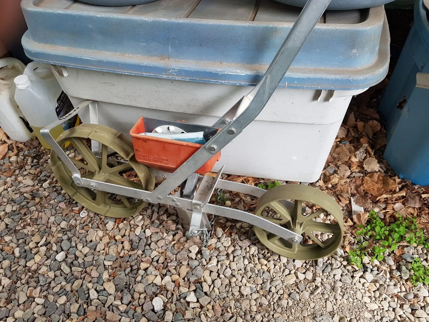 For Sale seeder