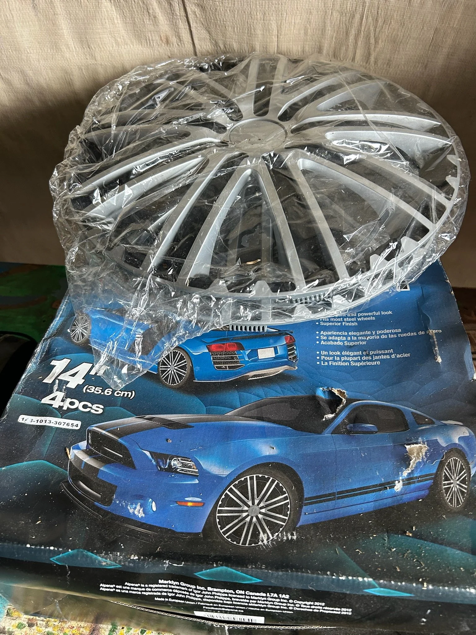 For sale hub caps
