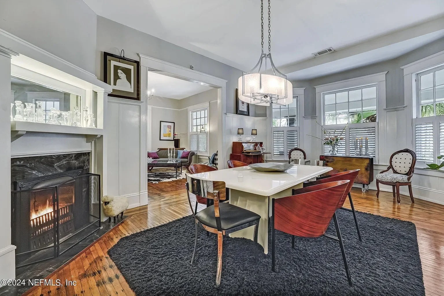 ca3da58a37600dc2d76236ec3a154f5c-uncropped_scaled_within_1536_1152 (1).jpeg