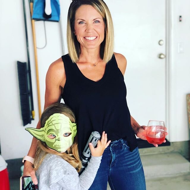 Miss Yoda and I hope your Memorial Day is meaningful, full of love and brings a spark of joy and fun as well. Take deep breaths today, play and be present! &hearts;️🇺🇸