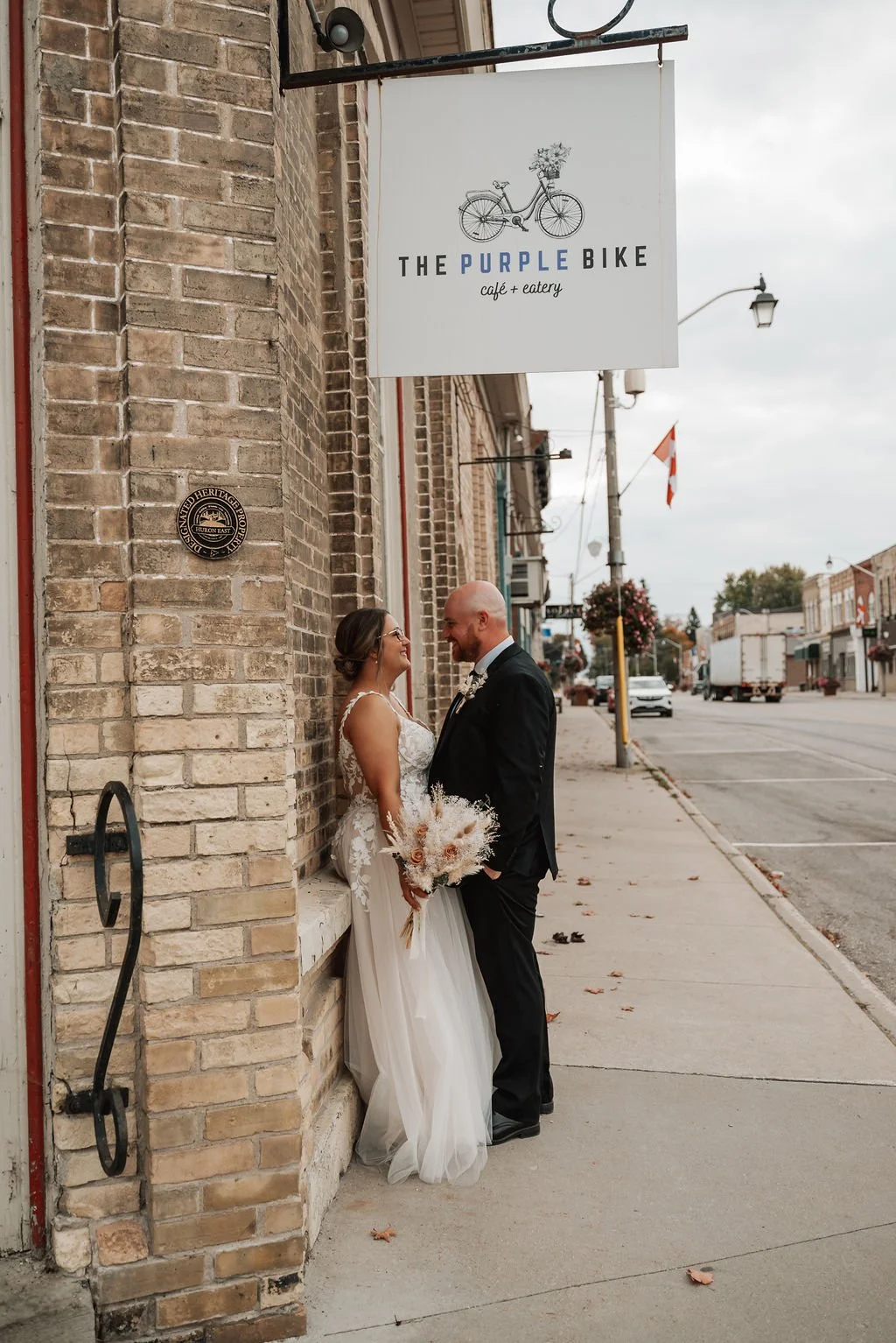 Sept 29, 2023- Alexandria and Dylan- Amy Reid Photography.jpg