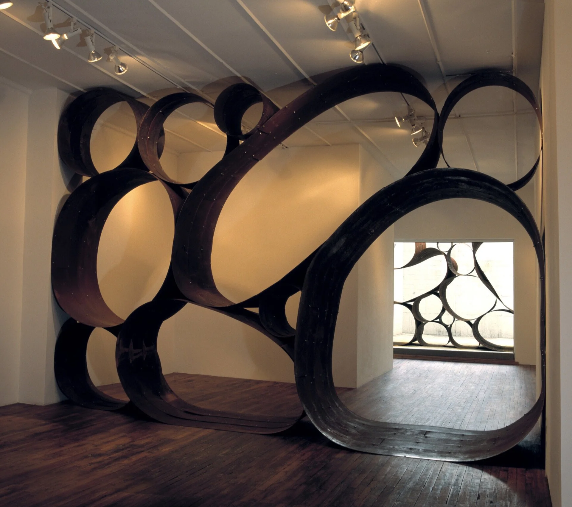 September – November 2004, Black and White Gallery, Brooklyn, New York, photo credit: all Zhotograph