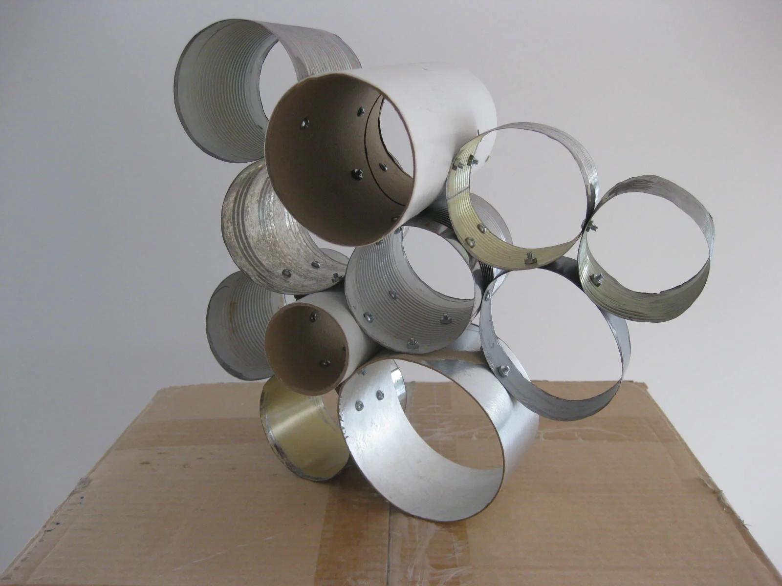 BLACK + WHITE, study 2 (2004)