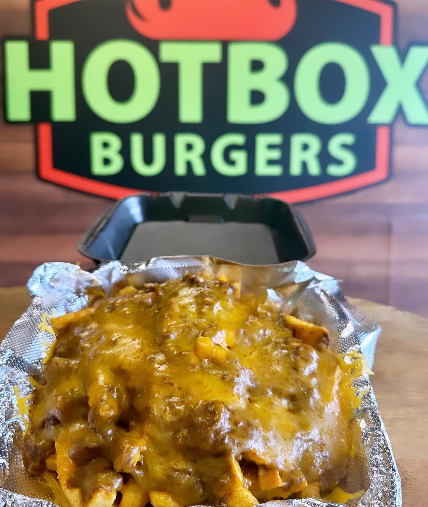 Hey HotBox Fam! Come try our delicious Chili Cheese Fries 😋 you won&rsquo;t be disappointed 😋🔥