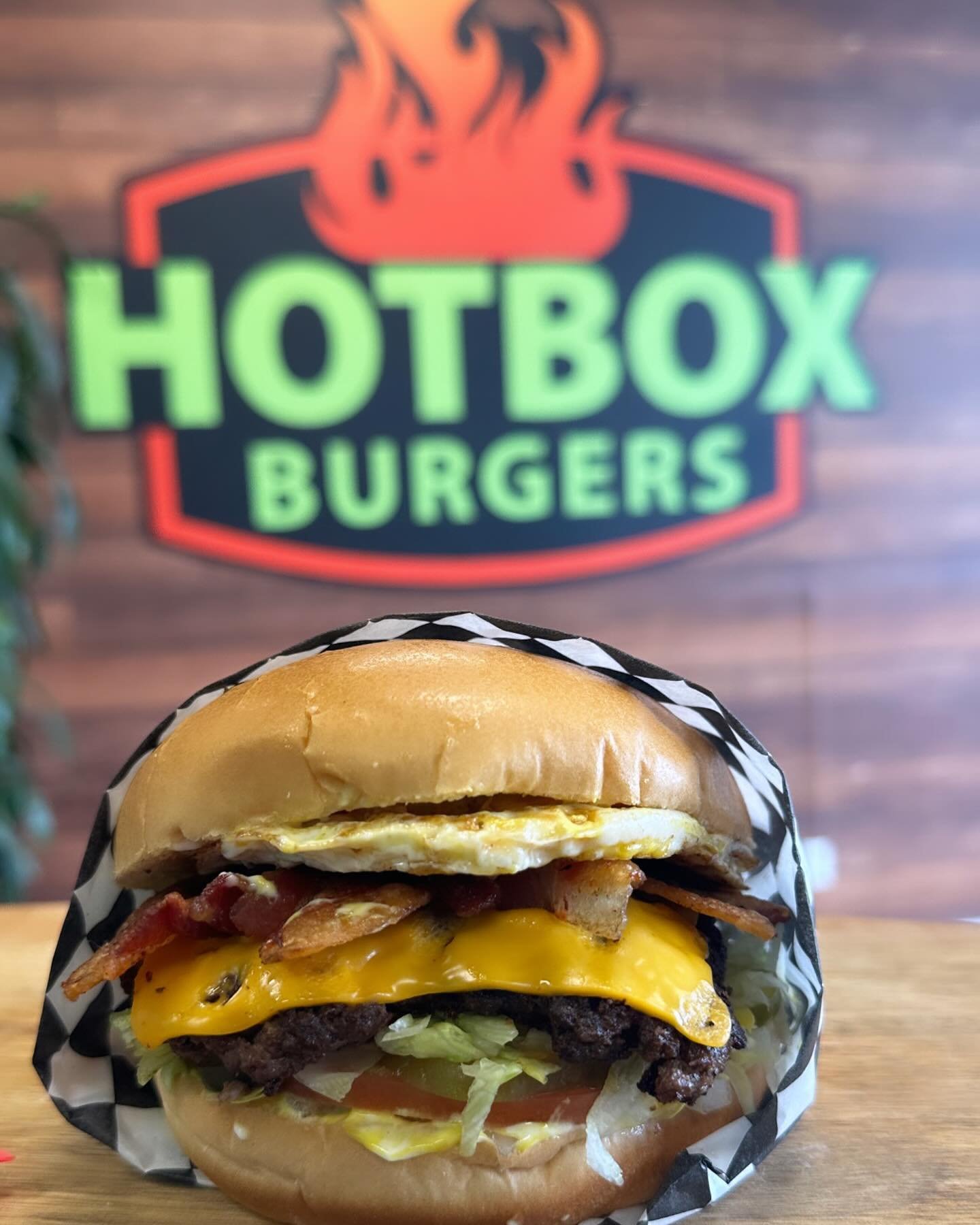 Hey HotBox Fam! Happy 4/20! We got your munchies covered 😋 Come on down to the restaurant and try our 420 cheeseburger 🍔 🥓🍳 We are open today from 10am-7pm. We can&rsquo;t wait to see y&rsquo;all here! 😍