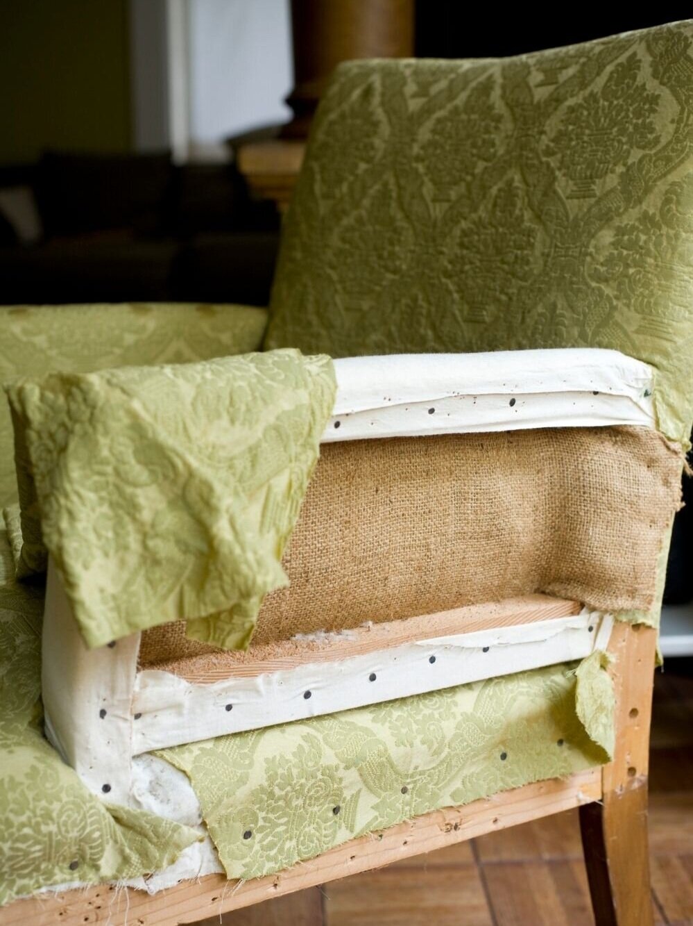 Should Foam Be Replaced When Reupholstering A Piece of Furniture?