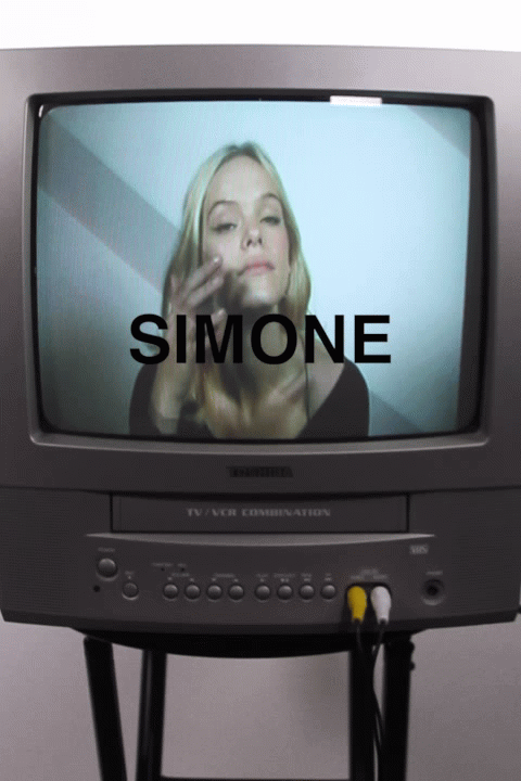 Simone.gif