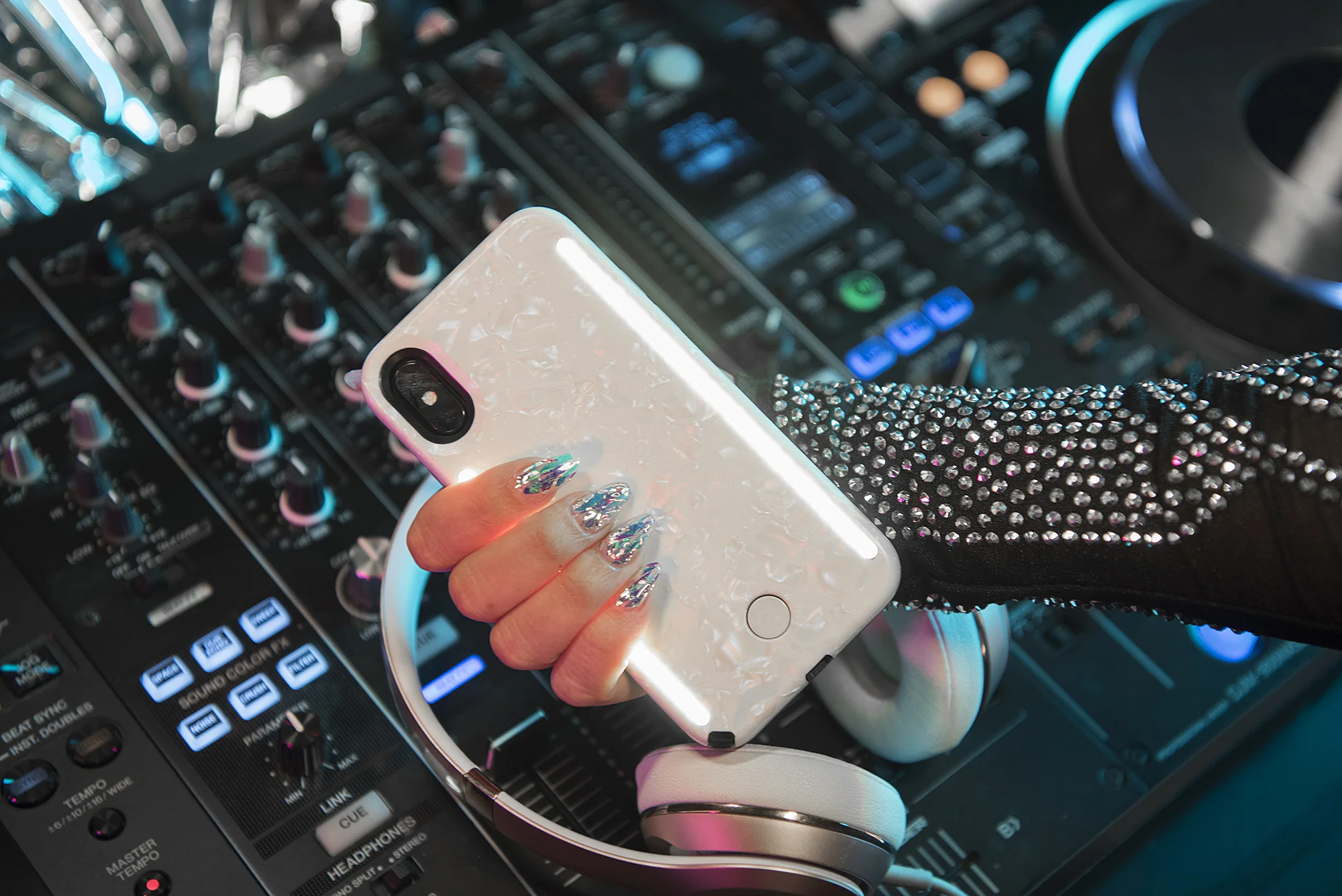 LuMee_StartUp_02.jpg