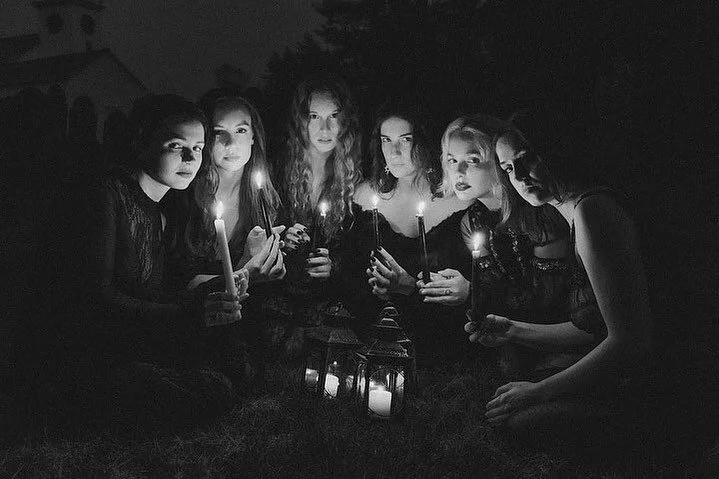 Thankful for the follows here 🖤 stay tuned for updates on Photo Events, Workshops, and more @slamzeeny and I have lots of ideas for building an amazing creative coven ✨ Photo by @slamzeeny from our very first Creative Coven Event!